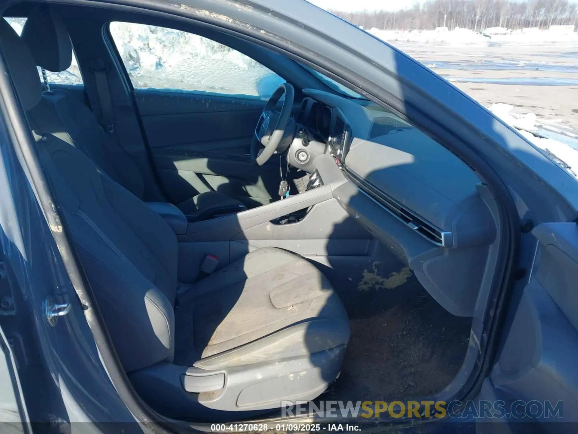 5 fotografías del automóvil dañado KMHLL4AG8NU259886 HYUNDAI ELANTRA 2022