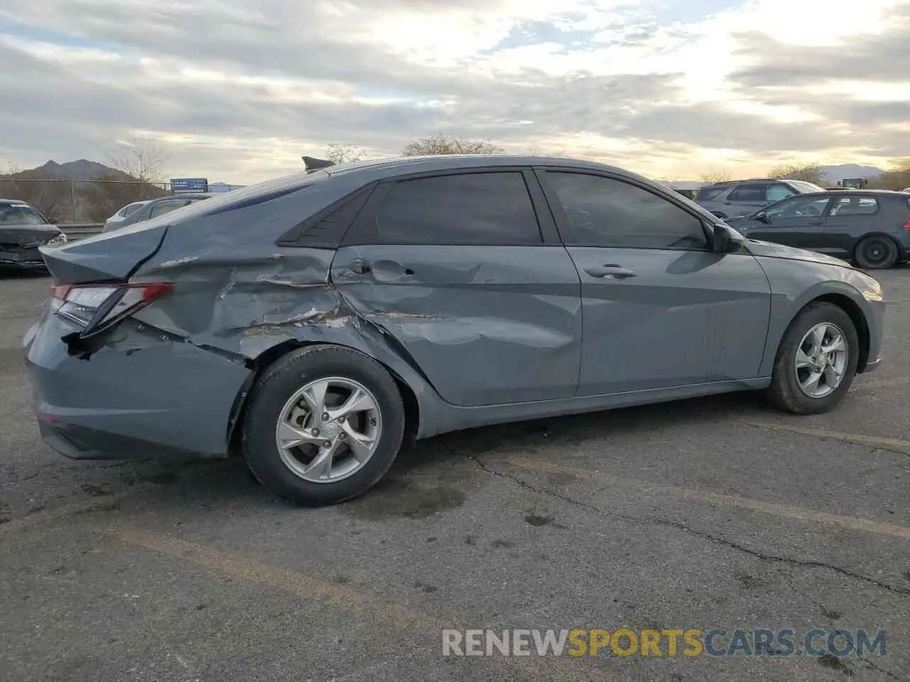 3 fotografías del automóvil dañado KMHLL4AG8NU335462 HYUNDAI ELANTRA 2022