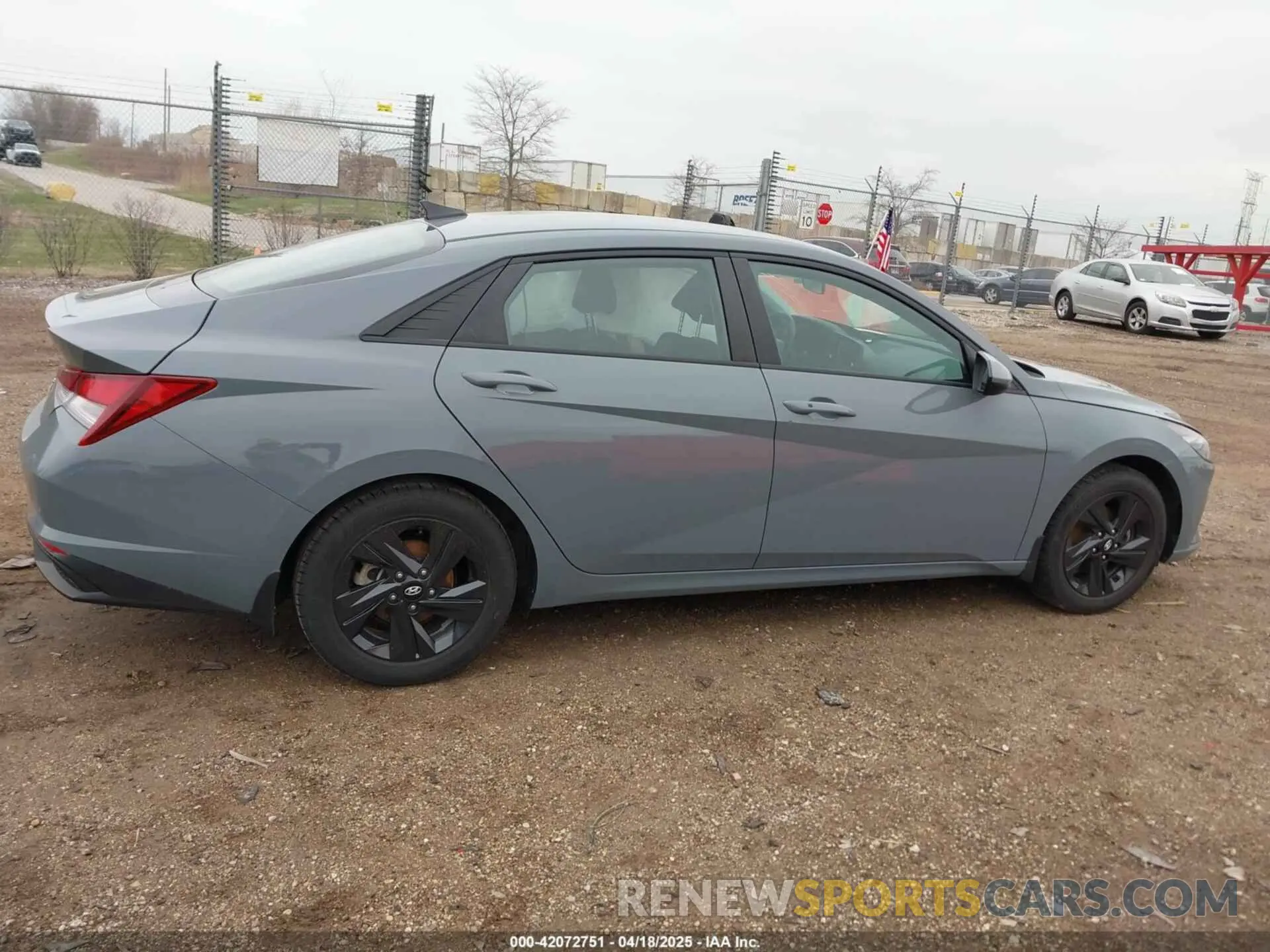13 fotografías del automóvil dañado KMHLM4AG0NU343939 HYUNDAI ELANTRA 2022