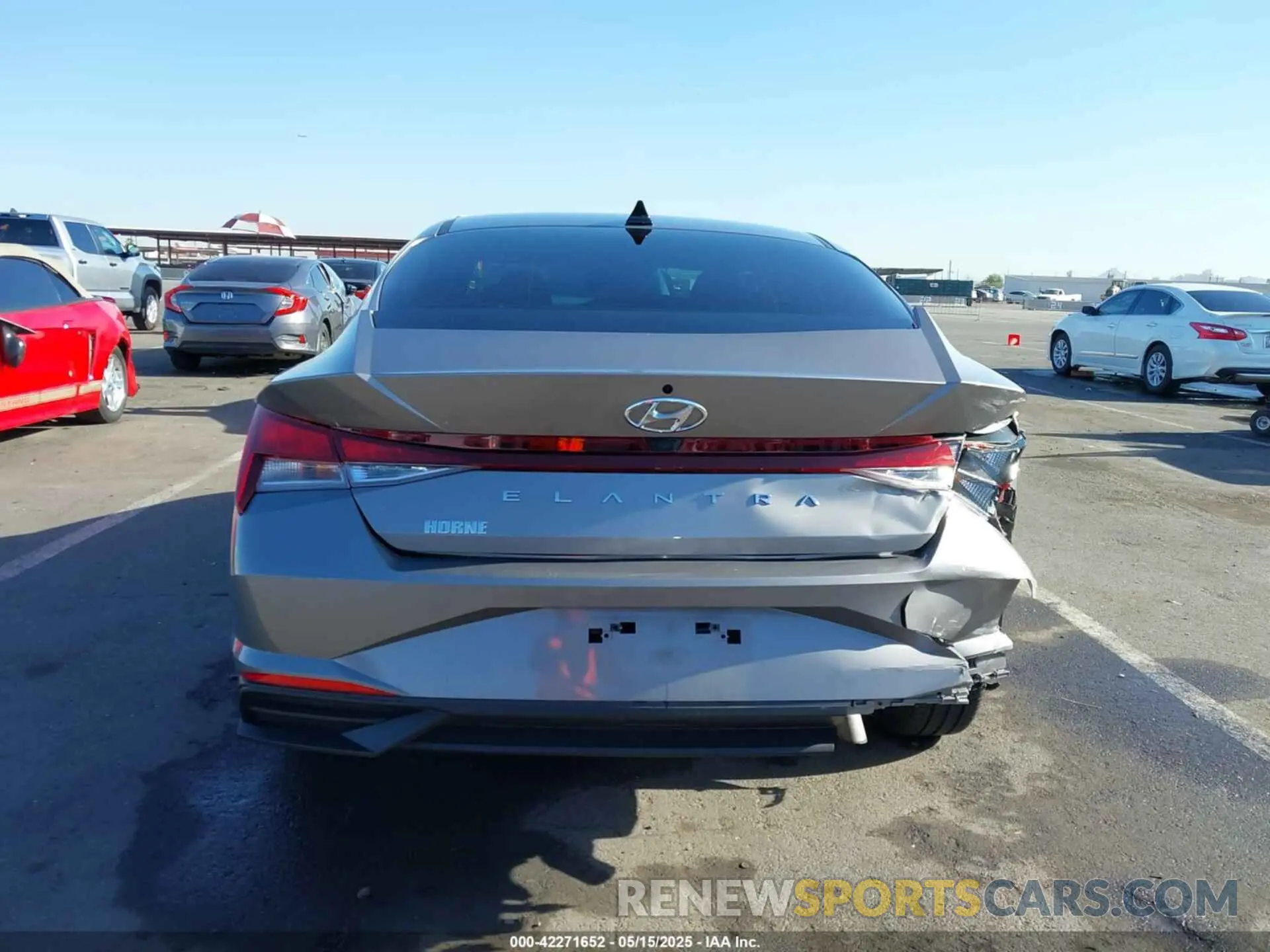 16 fotografías del automóvil dañado KMHLM4AG1NU292659 HYUNDAI ELANTRA 2022