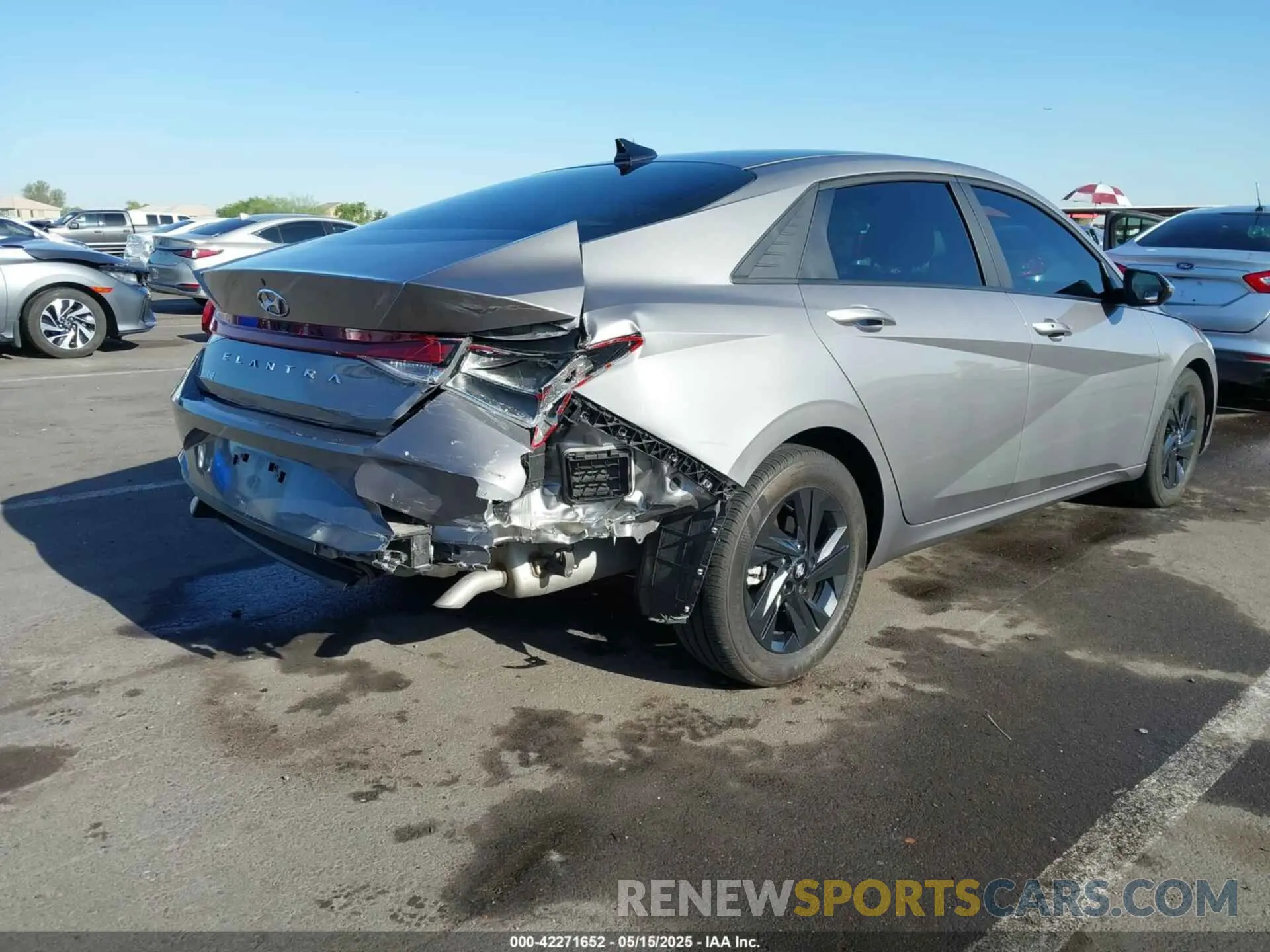 4 fotografías del automóvil dañado KMHLM4AG1NU292659 HYUNDAI ELANTRA 2022