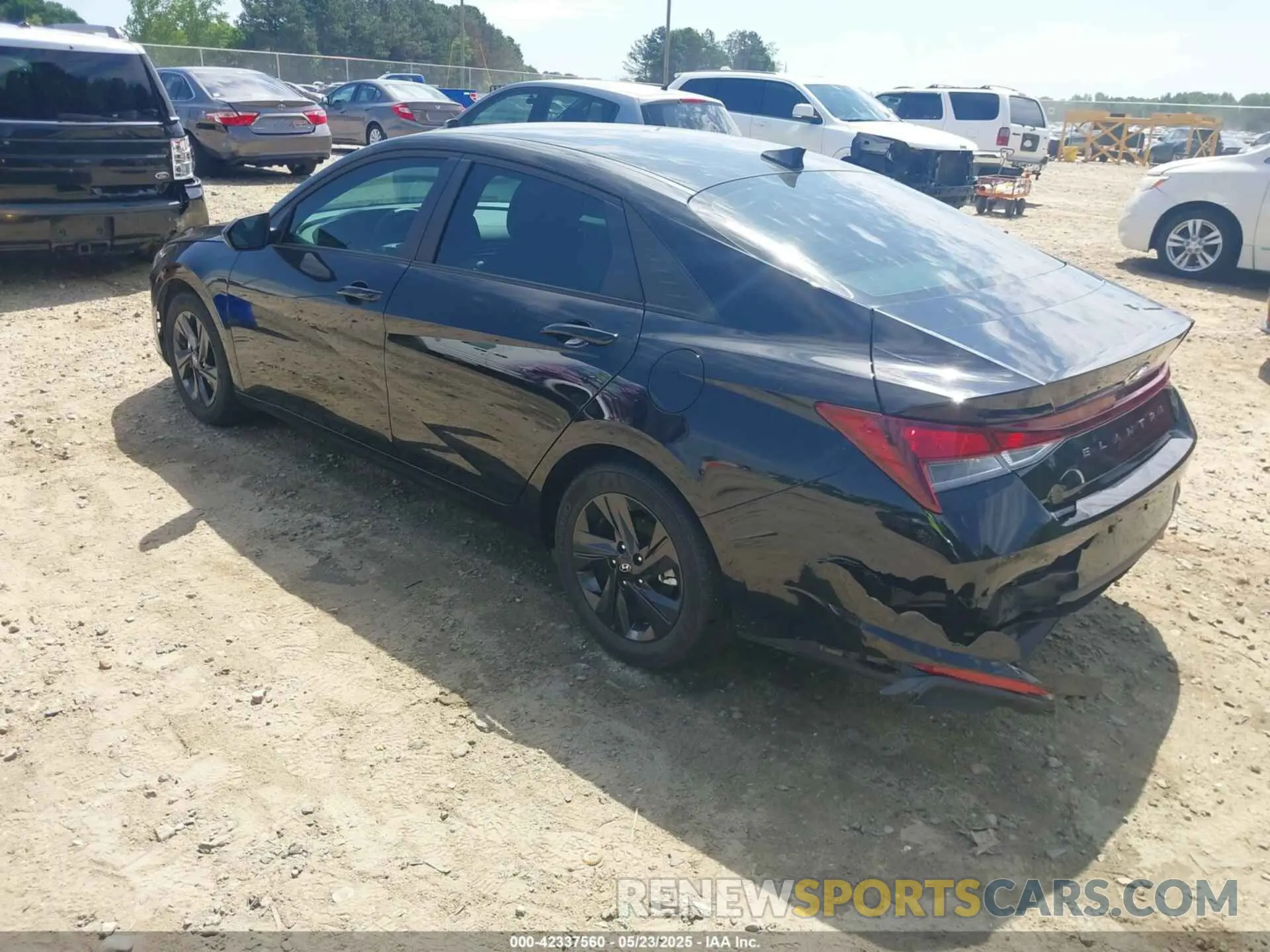 3 fotografías del automóvil dañado KMHLM4AG1NU352424 HYUNDAI ELANTRA 2022