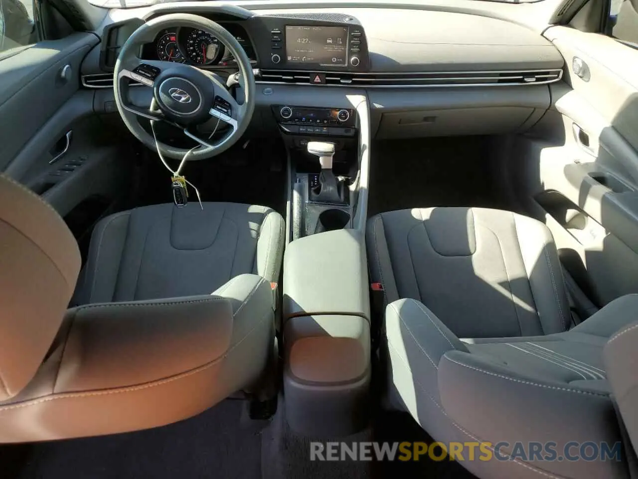 8 fotografías del automóvil dañado KMHLM4AG3NU344678 HYUNDAI ELANTRA 2022