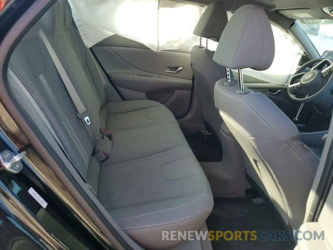 10 fotografías del automóvil dañado KMHLM4AG6NU218346 HYUNDAI ELANTRA 2022