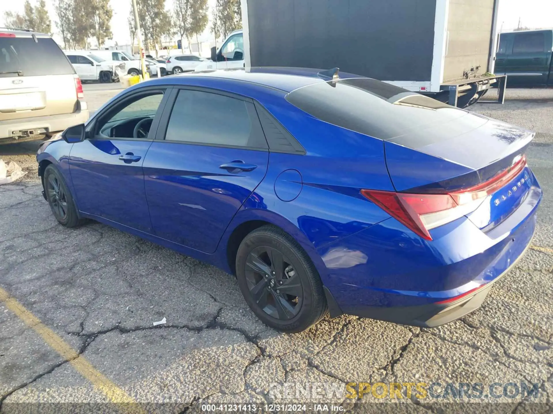 3 fotografías del automóvil dañado KMHLM4AG6NU337708 HYUNDAI ELANTRA 2022
