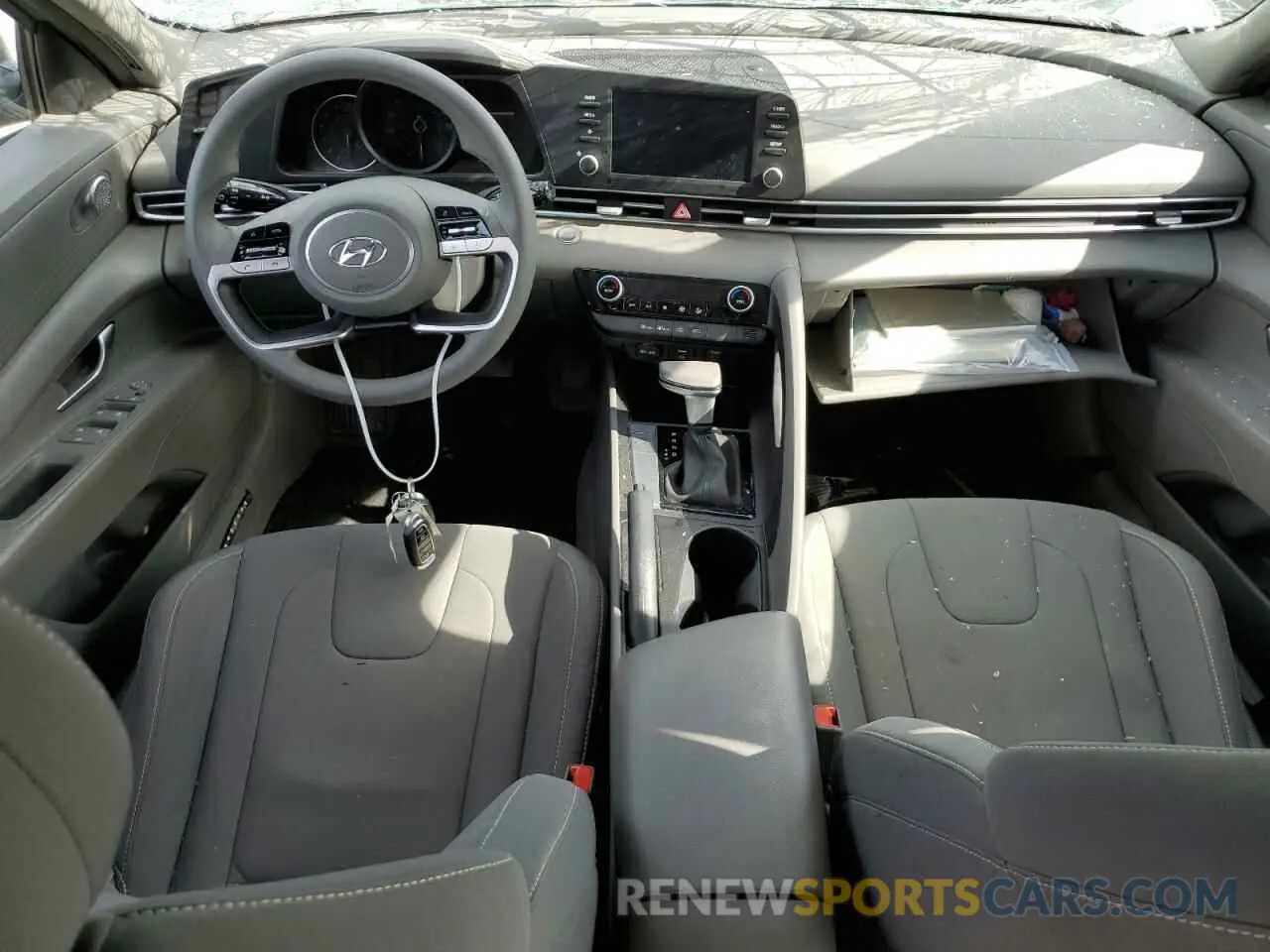 8 fotografías del automóvil dañado KMHLM4AG7NU256264 HYUNDAI ELANTRA 2022
