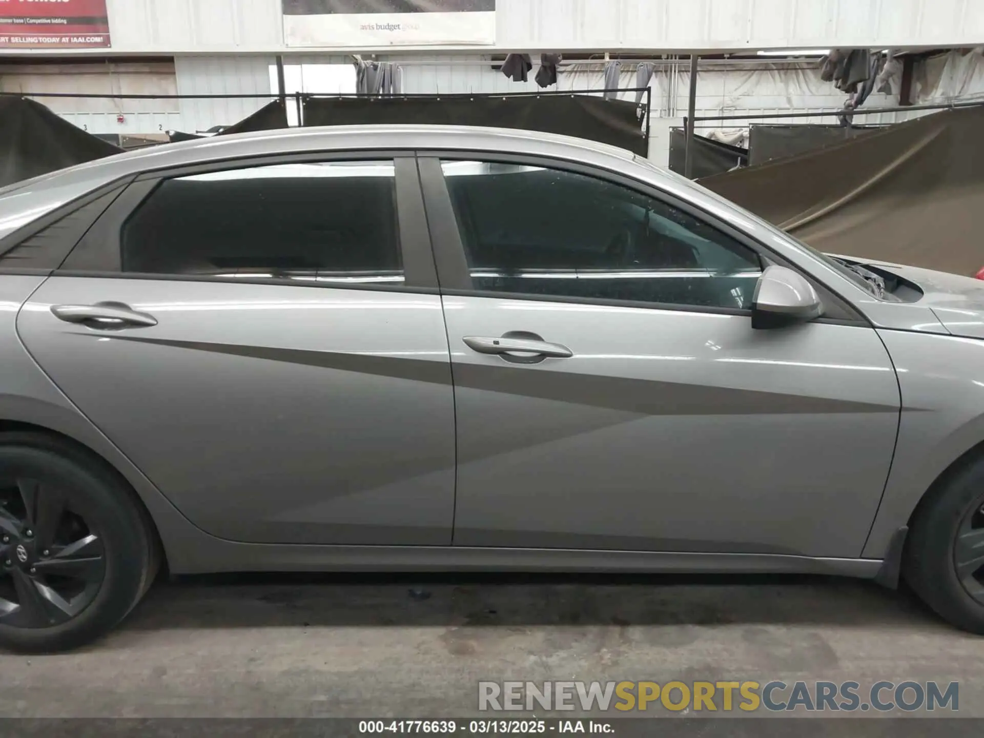 14 fotografías del automóvil dañado KMHLM4AG9NU271624 HYUNDAI ELANTRA 2022