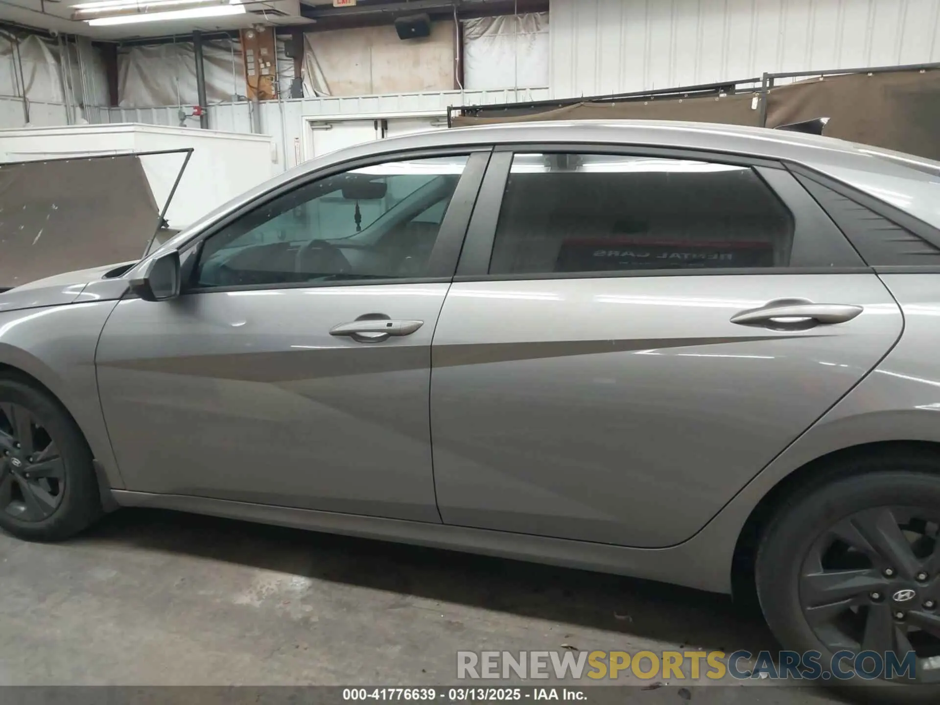 15 fotografías del automóvil dañado KMHLM4AG9NU271624 HYUNDAI ELANTRA 2022