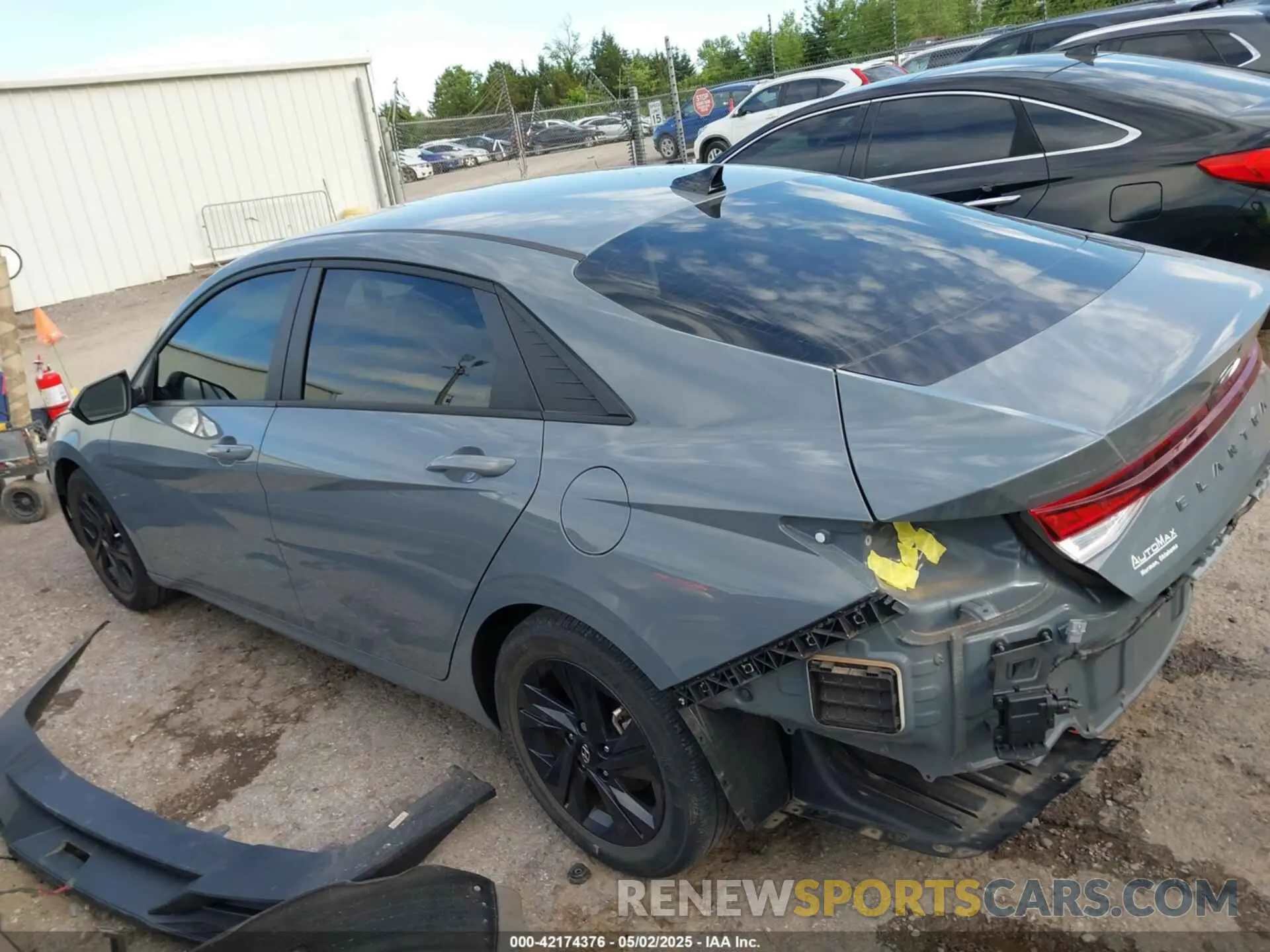 15 fotografías del automóvil dañado KMHLM4AGXNU318692 HYUNDAI ELANTRA 2022