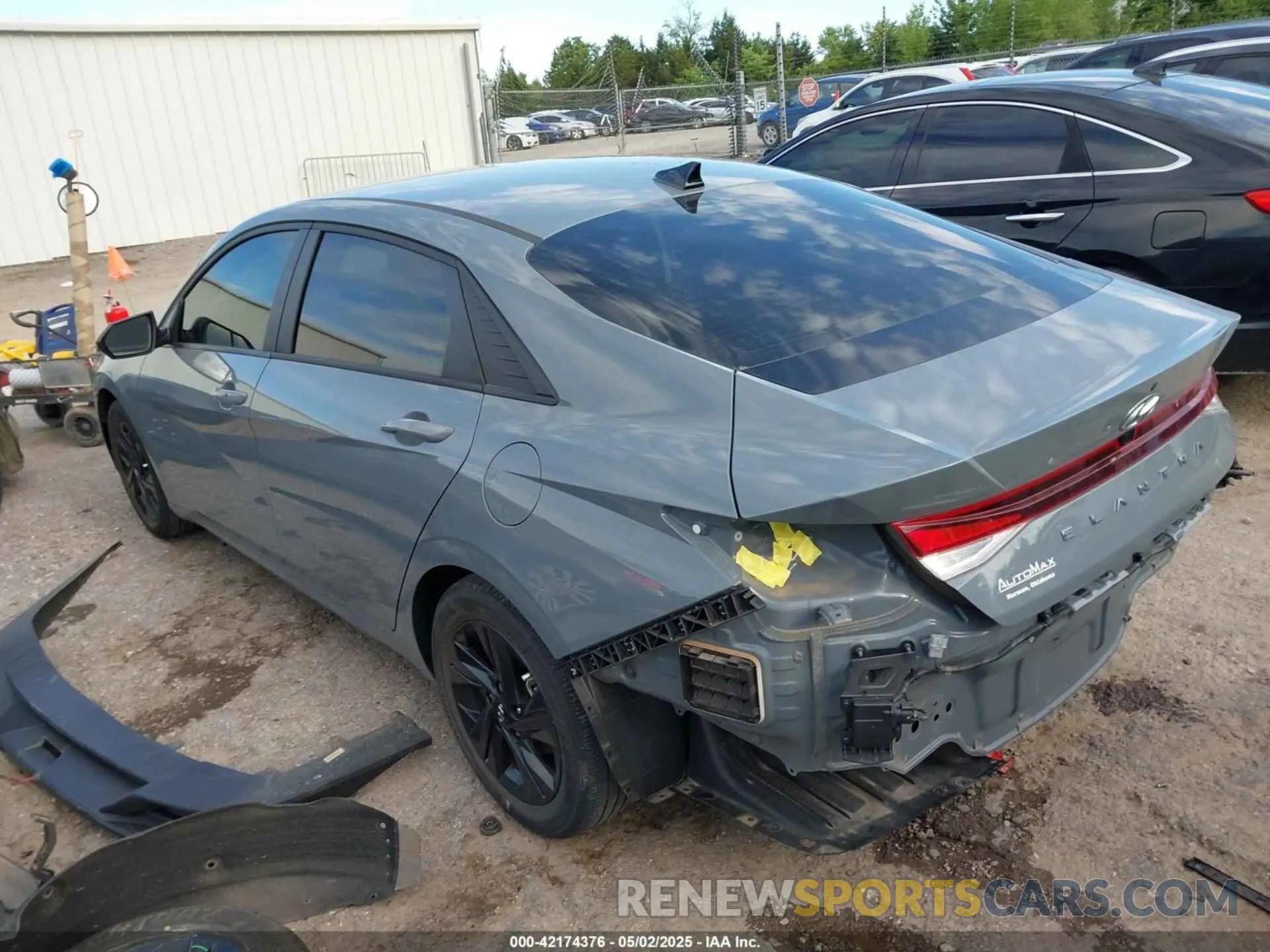 3 fotografías del automóvil dañado KMHLM4AGXNU318692 HYUNDAI ELANTRA 2022