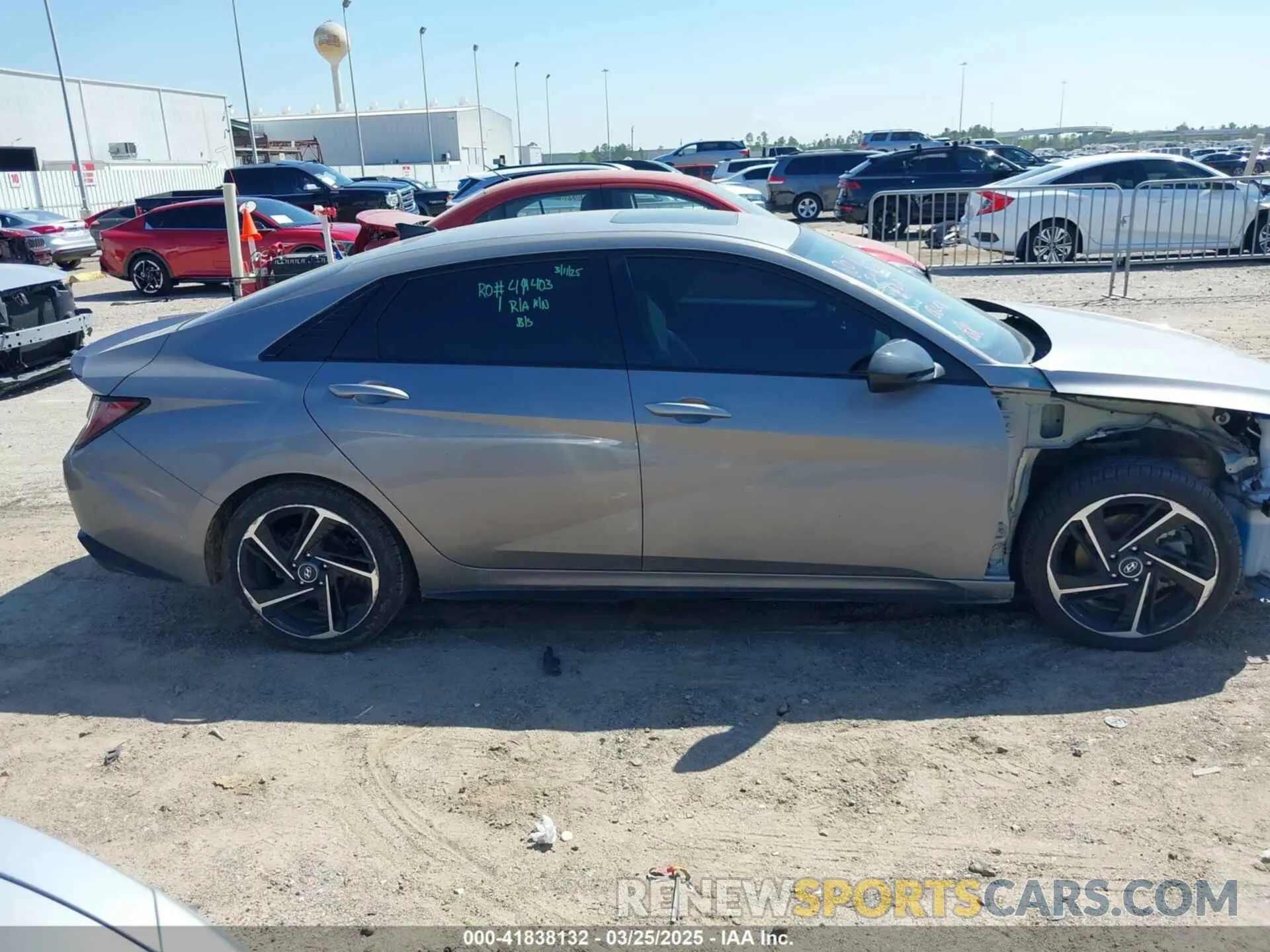14 fotografías del automóvil dañado KMHLR4AF7NU346961 HYUNDAI ELANTRA 2022