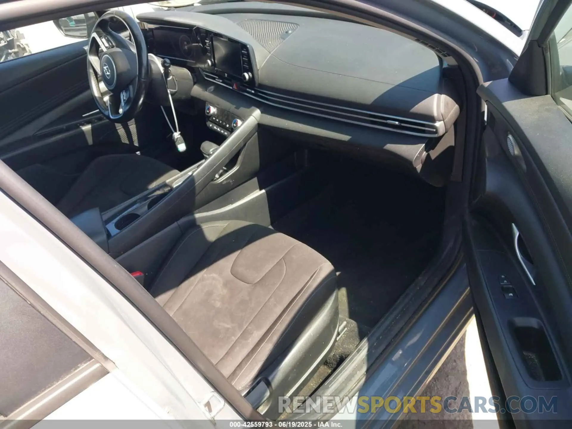 5 fotografías del automóvil dañado KMHLS4AG7NU217969 HYUNDAI ELANTRA 2022