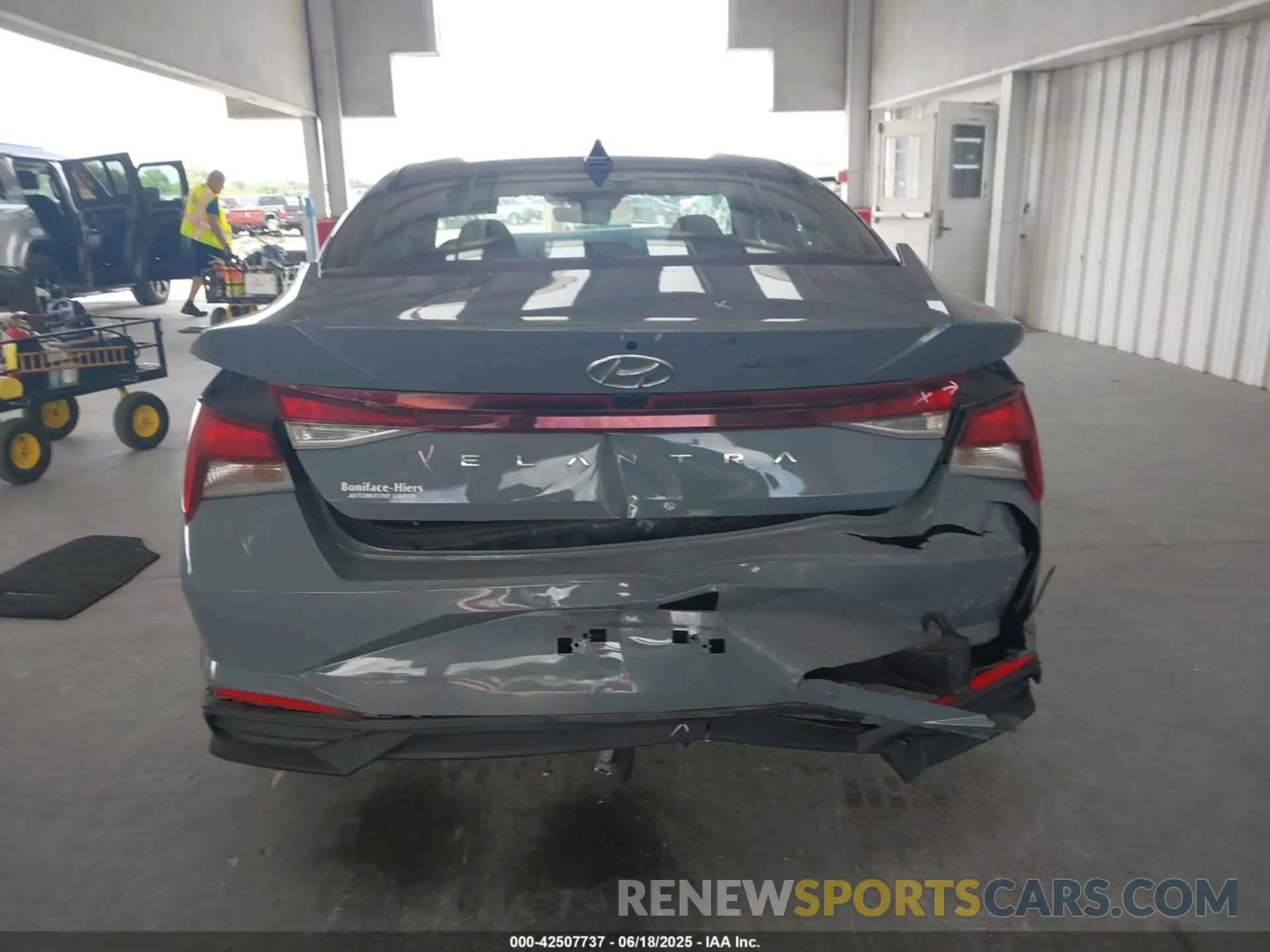 17 fotografías del automóvil dañado KMHLS4AGXNU257771 HYUNDAI ELANTRA 2022