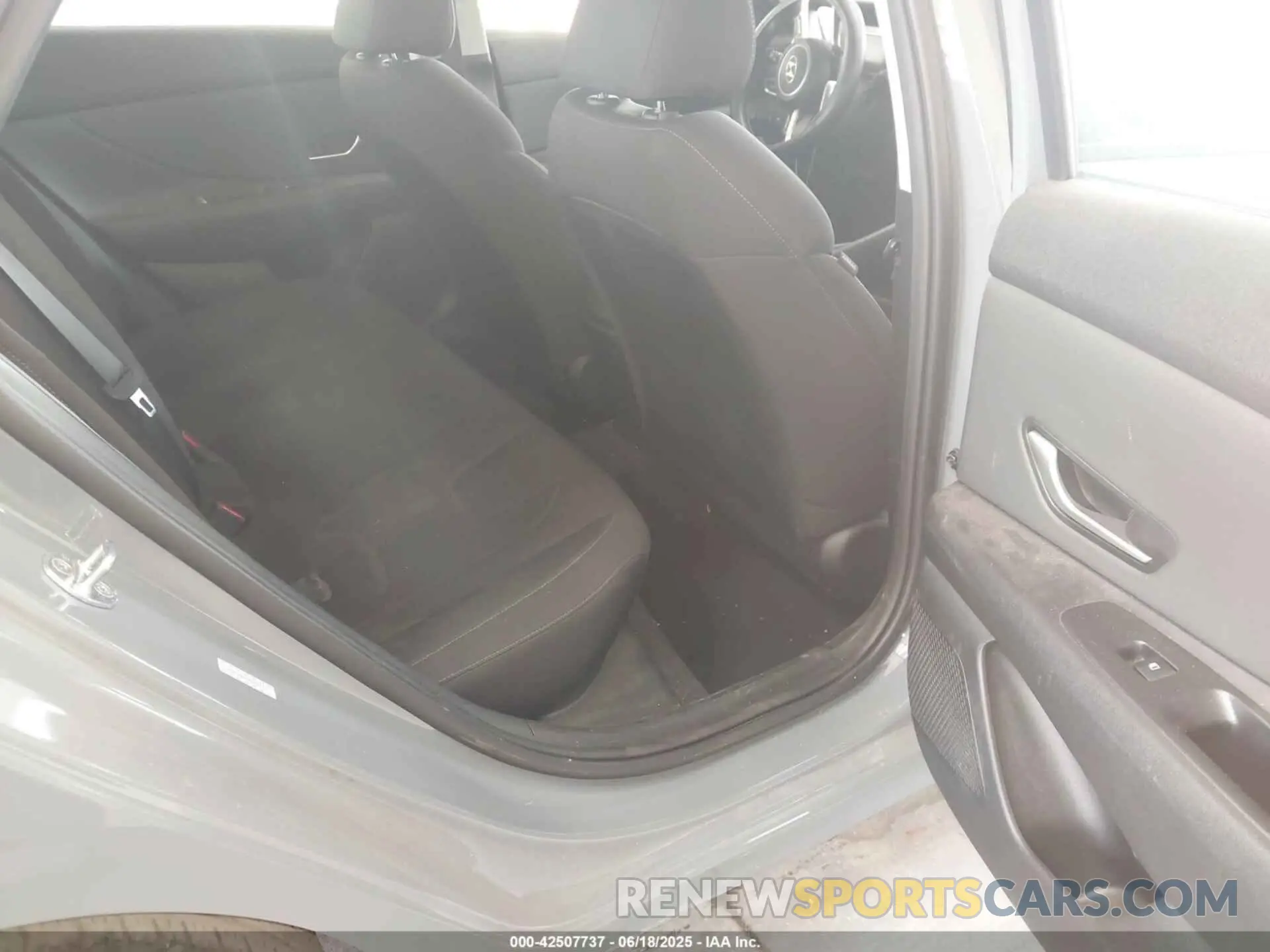 8 fotografías del automóvil dañado KMHLS4AGXNU257771 HYUNDAI ELANTRA 2022