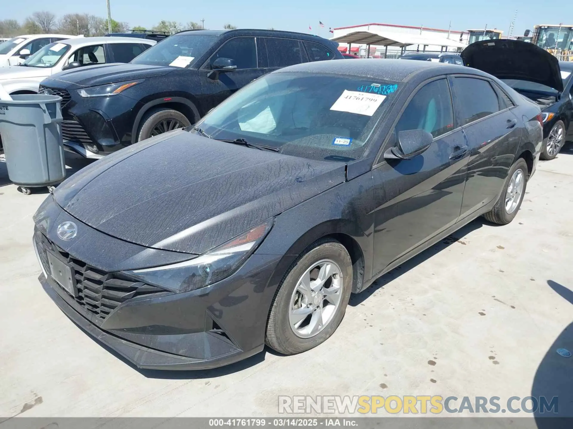 2 fotografías del automóvil dañado 5NPLL4AG2PH110018 HYUNDAI ELANTRA 2023