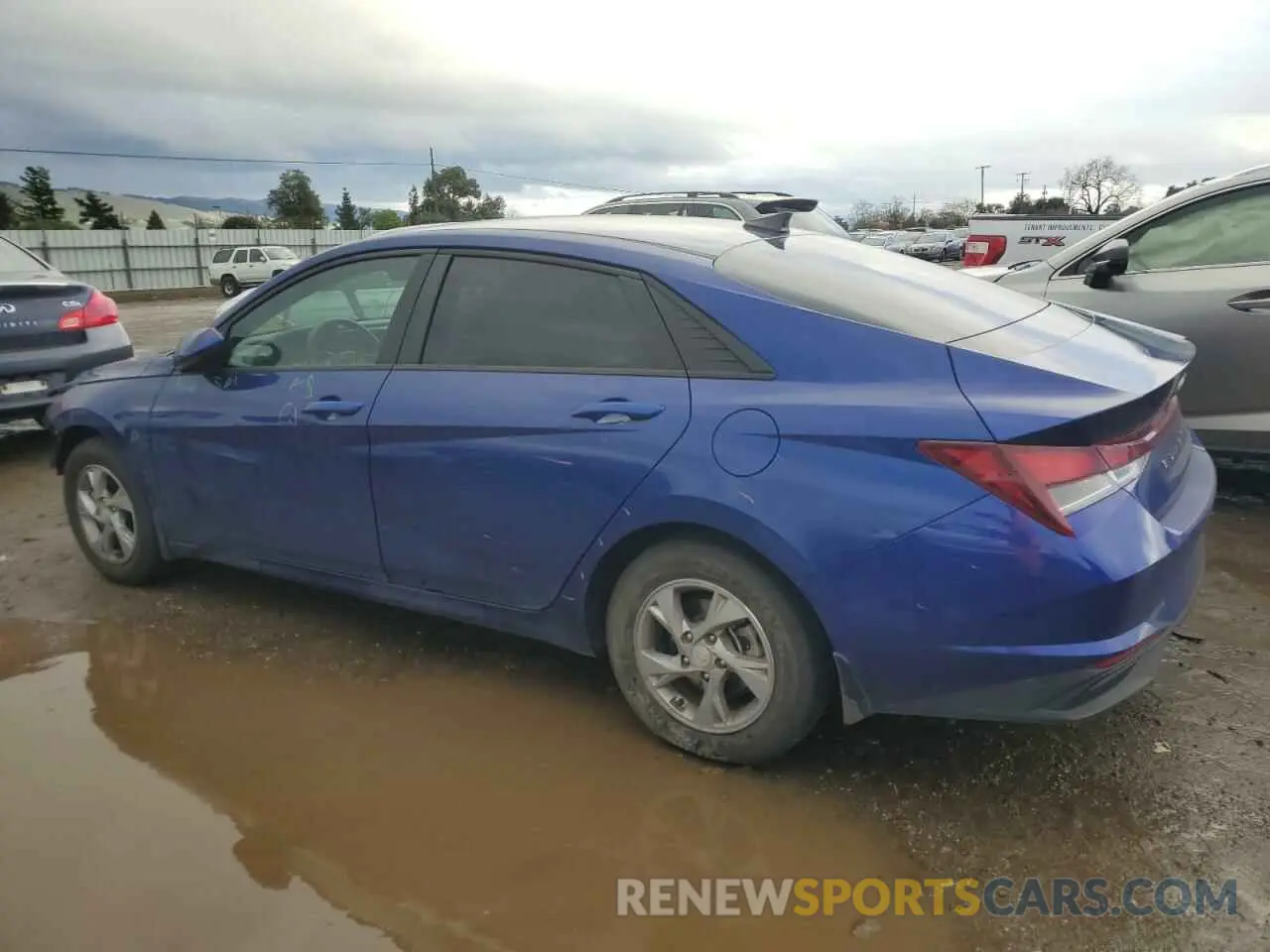 2 fotografías del automóvil dañado 5NPLL4AG3PH095139 HYUNDAI ELANTRA 2023