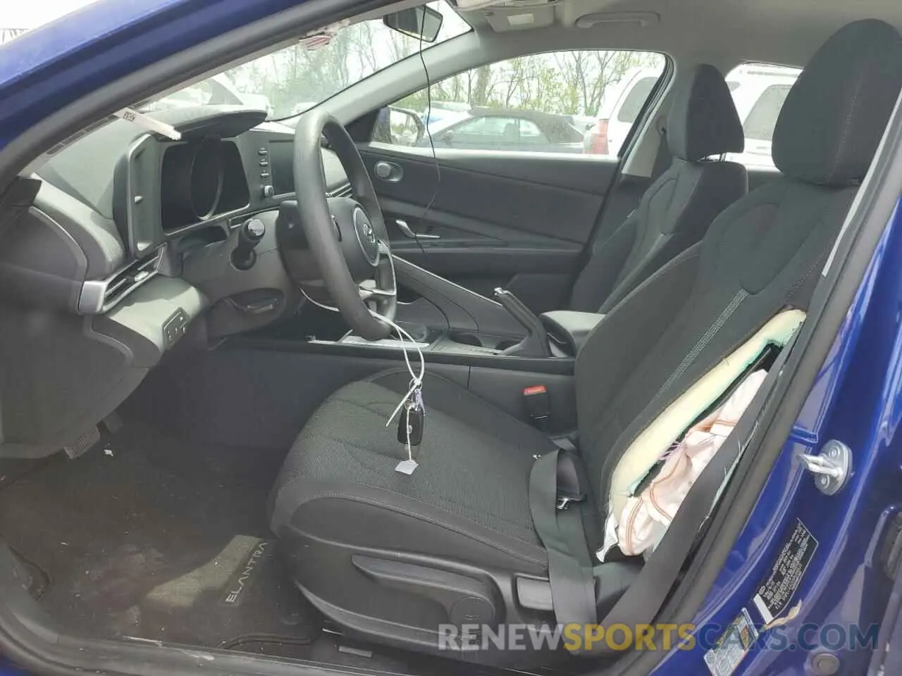 7 fotografías del automóvil dañado 5NPLL4AG5PH119523 HYUNDAI ELANTRA 2023