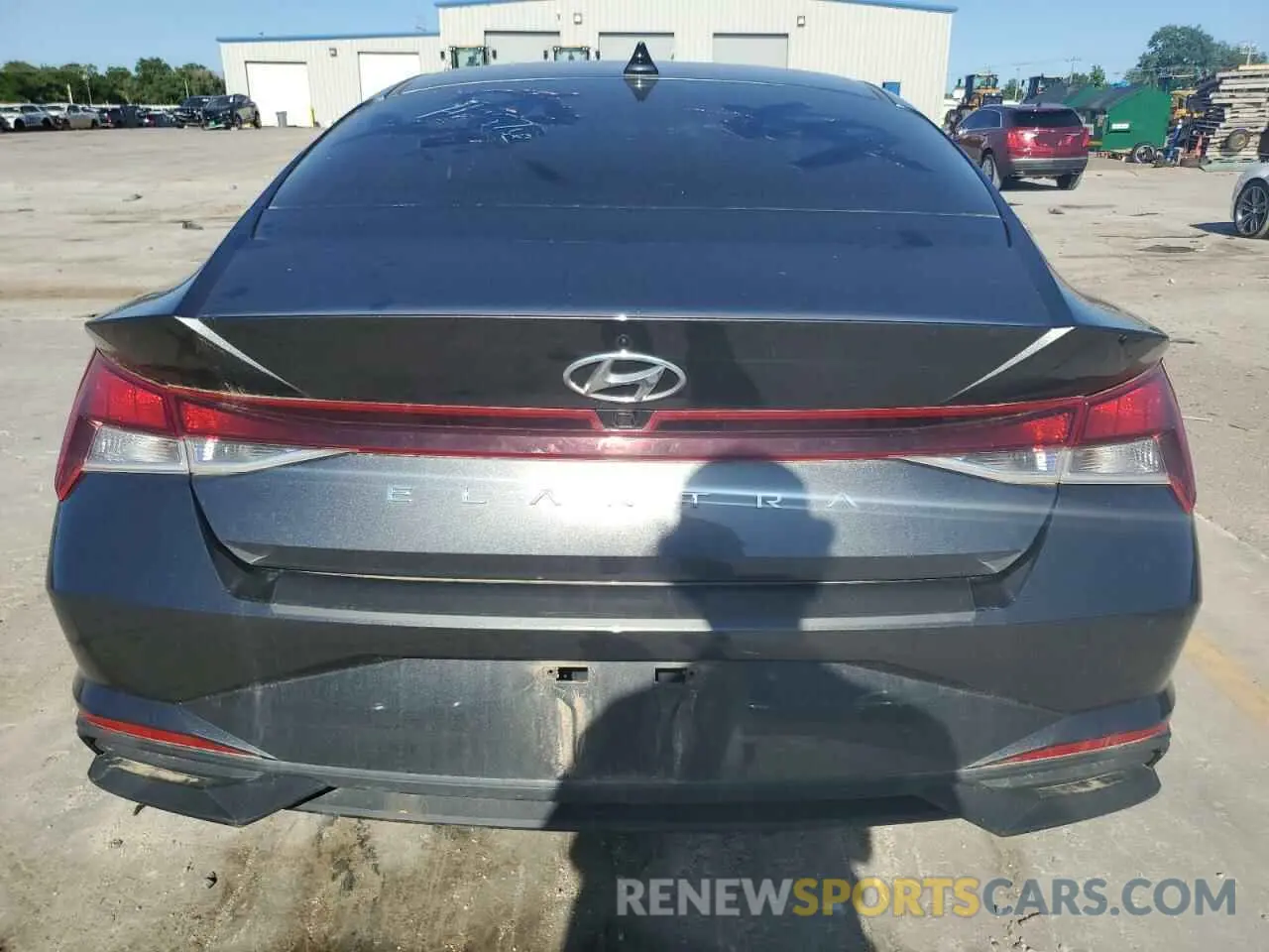 6 fotografías del automóvil dañado 5NPLM4AG0PH090090 HYUNDAI ELANTRA 2023
