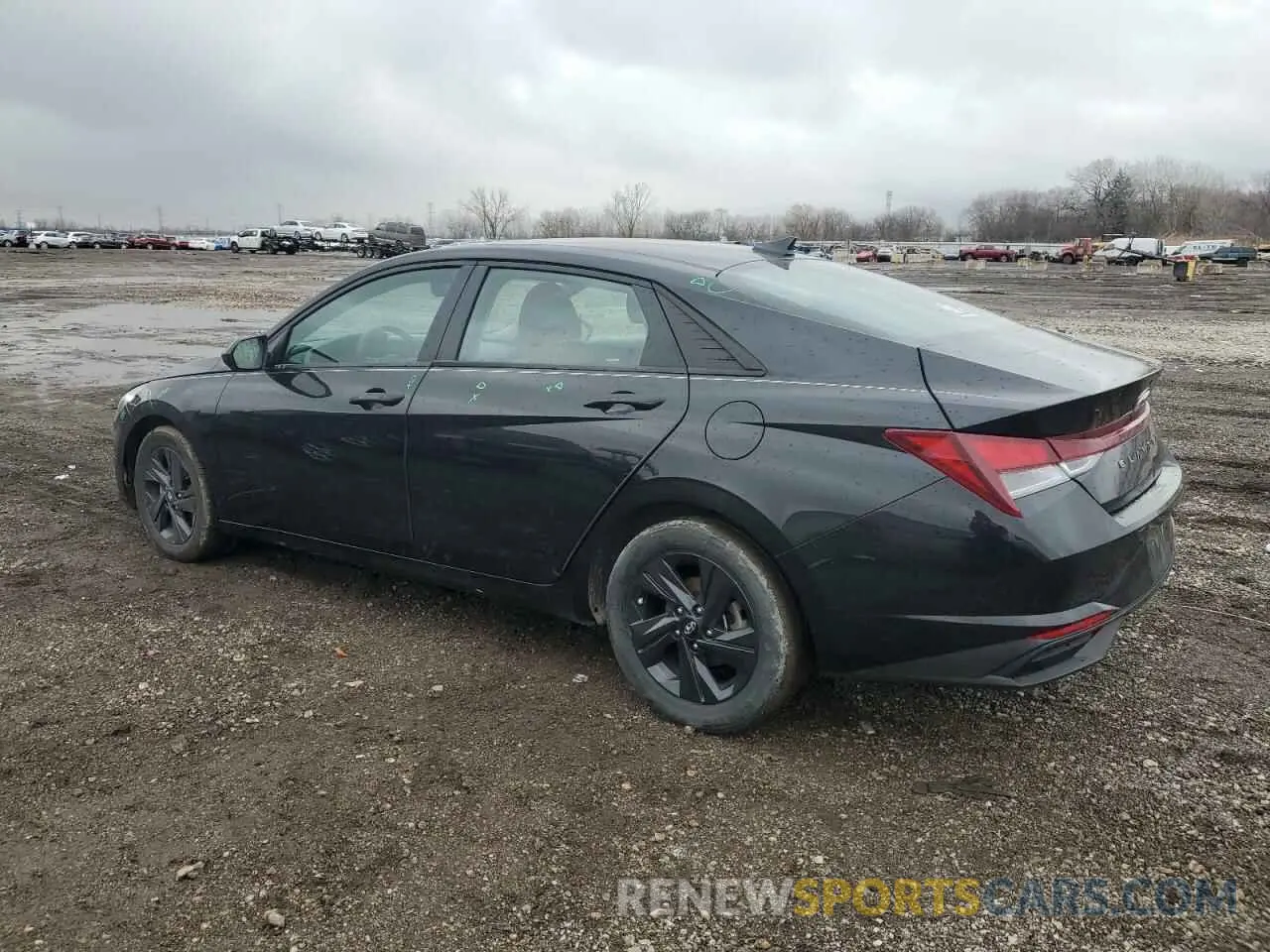 2 fotografías del automóvil dañado 5NPLM4AG0PH112329 HYUNDAI ELANTRA 2023