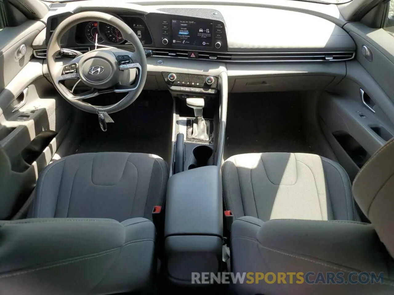 8 fotografías del automóvil dañado 5NPLM4AG0PH113335 HYUNDAI ELANTRA 2023