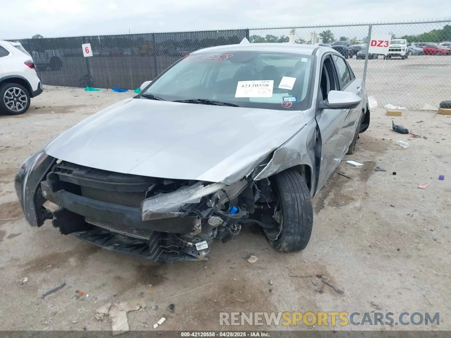 2 fotografías del automóvil dañado 5NPLM4AG1PH103915 HYUNDAI ELANTRA 2023