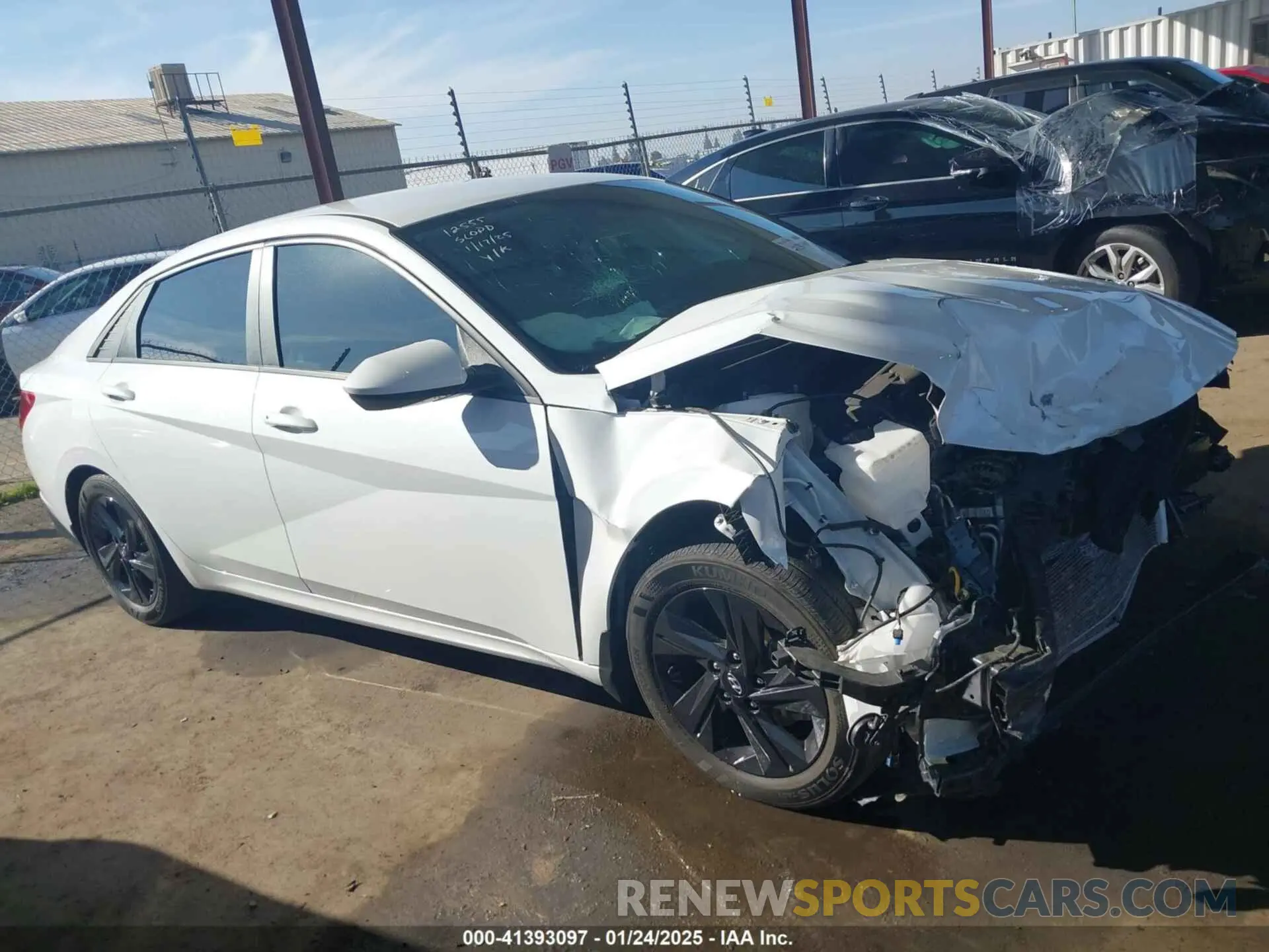 14 fotografías del automóvil dañado 5NPLM4AG3PH093811 HYUNDAI ELANTRA 2023