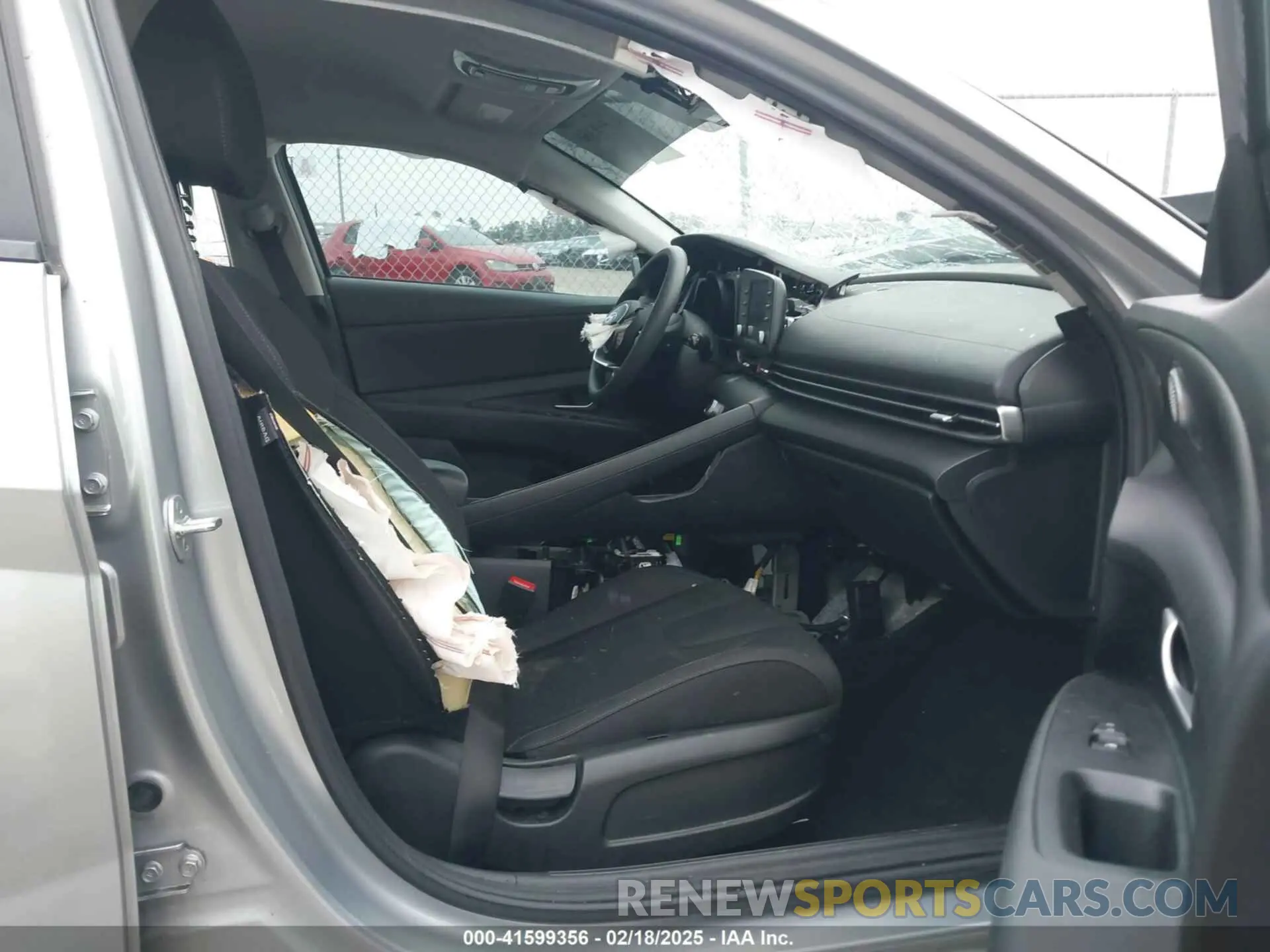 5 fotografías del automóvil dañado 5NPLM4AG3PH104760 HYUNDAI ELANTRA 2023