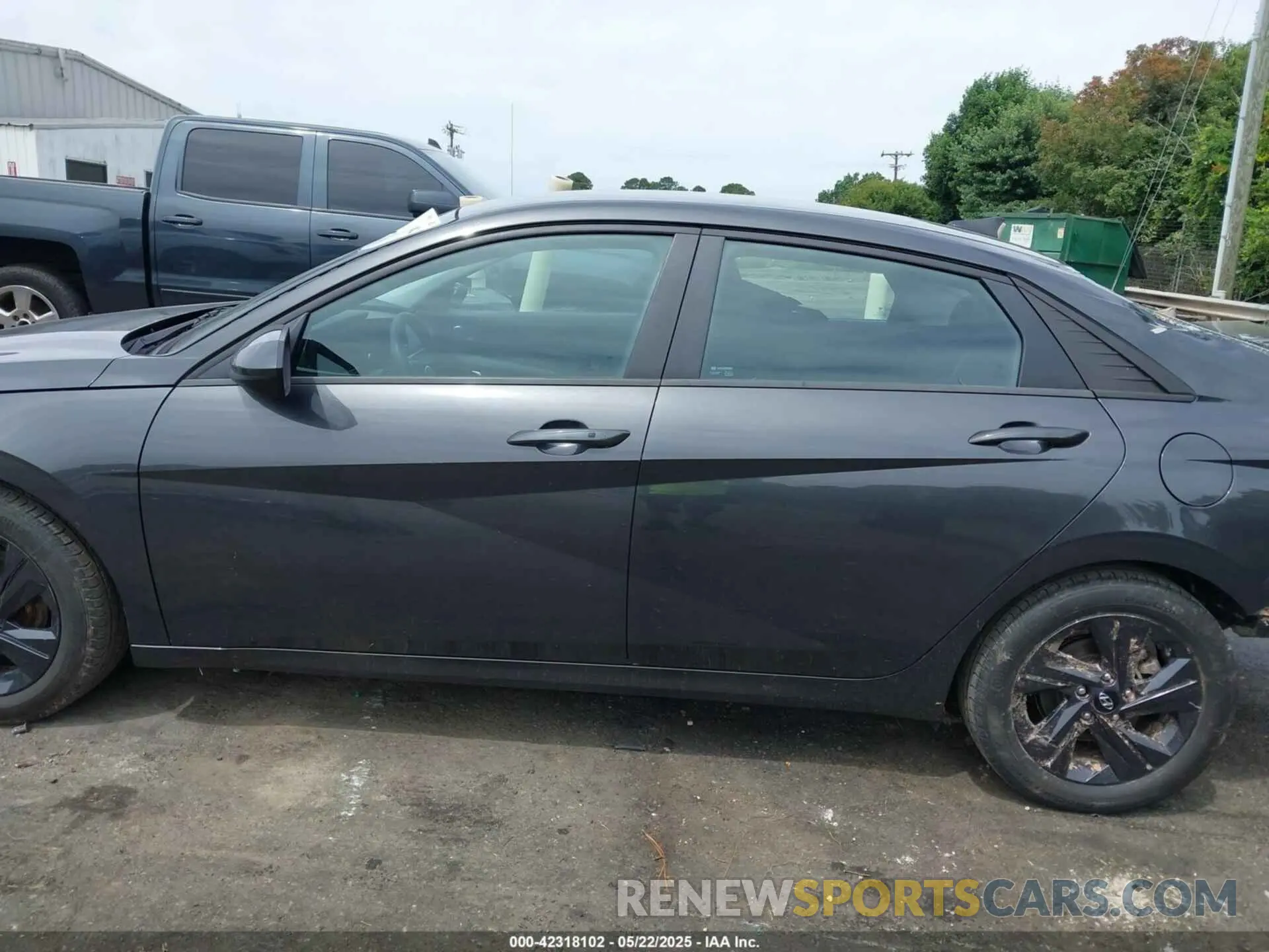 14 fotografías del automóvil dañado 5NPLM4AG5PH104517 HYUNDAI ELANTRA 2023