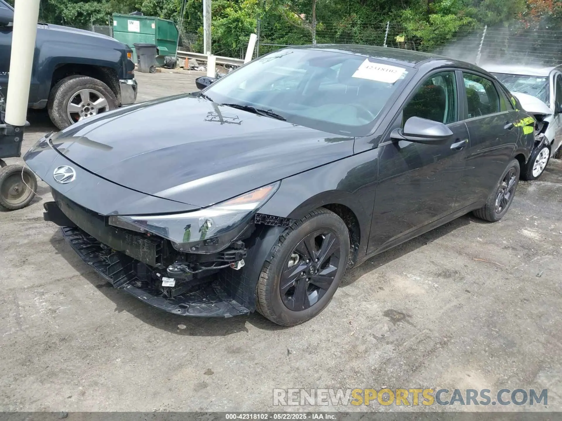 2 fotografías del automóvil dañado 5NPLM4AG5PH104517 HYUNDAI ELANTRA 2023