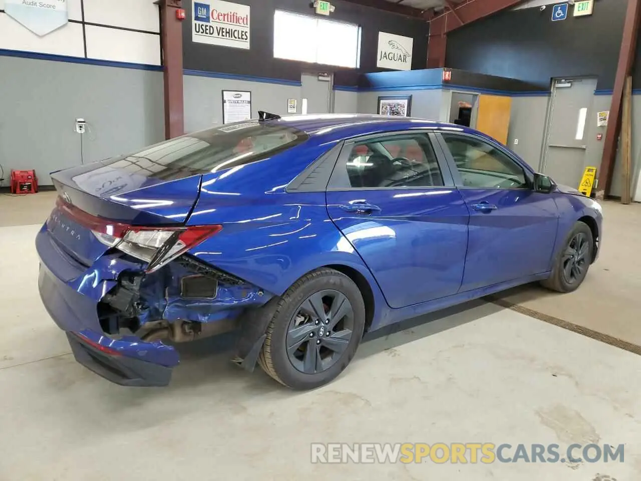 3 fotografías del automóvil dañado 5NPLM4AG6PH108222 HYUNDAI ELANTRA 2023