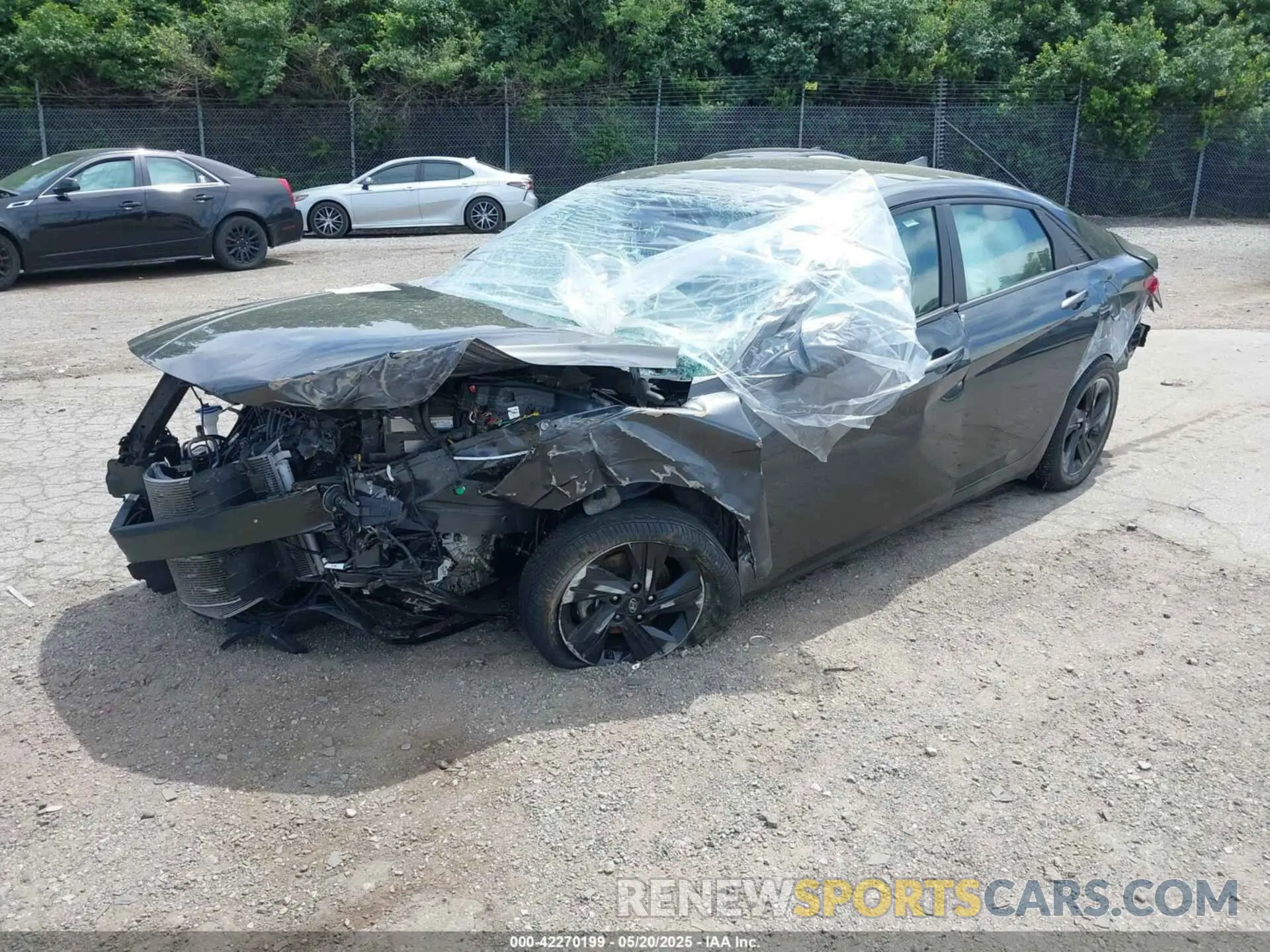 2 fotografías del automóvil dañado 5NPLM4AG6PH116434 HYUNDAI ELANTRA 2023