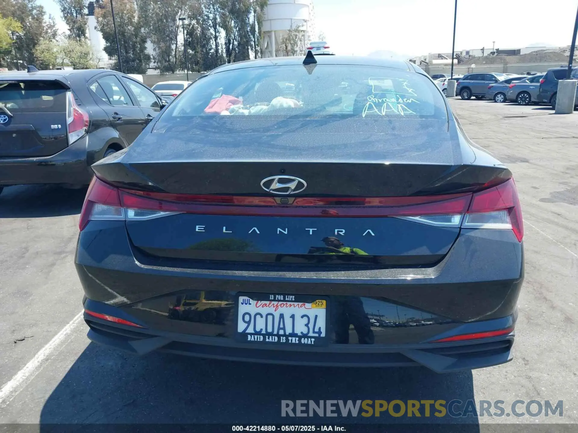 17 fotografías del automóvil dañado 5NPLM4AG7PH092869 HYUNDAI ELANTRA 2023