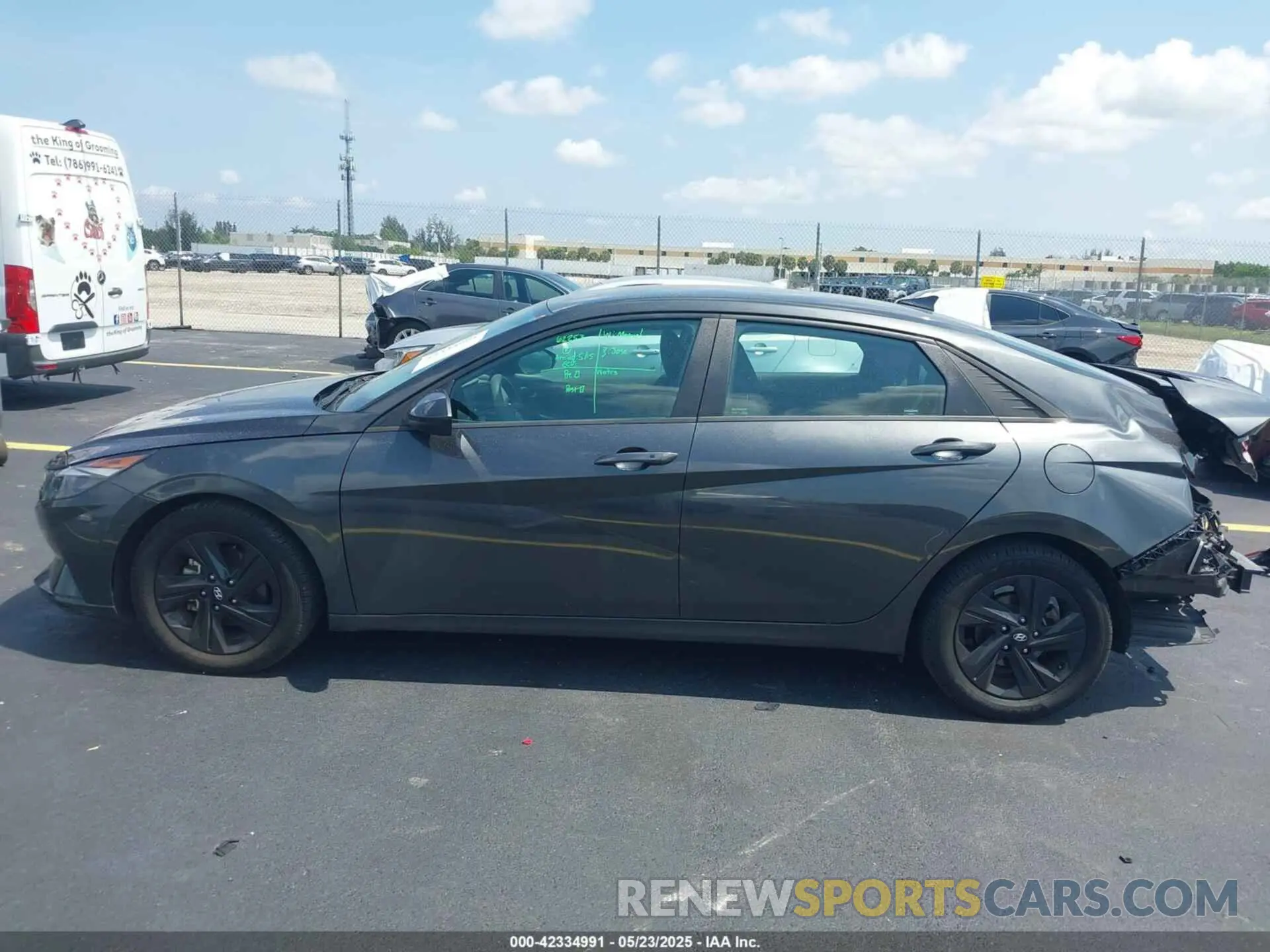 15 fotografías del automóvil dañado 5NPLM4AG7PH103787 HYUNDAI ELANTRA 2023