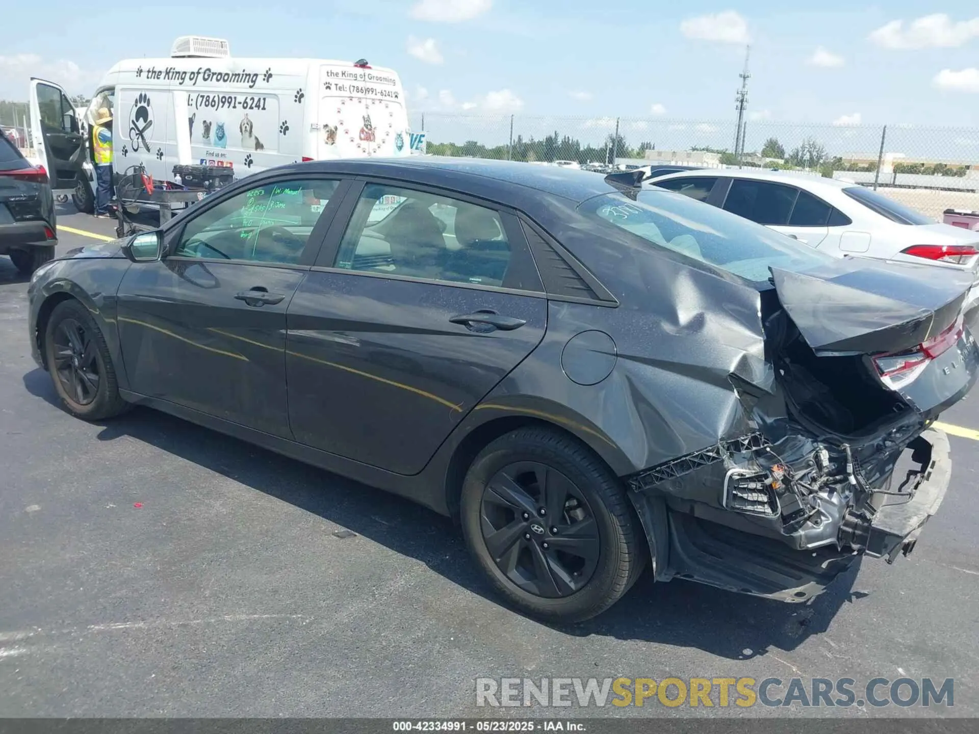 3 fotografías del automóvil dañado 5NPLM4AG7PH103787 HYUNDAI ELANTRA 2023