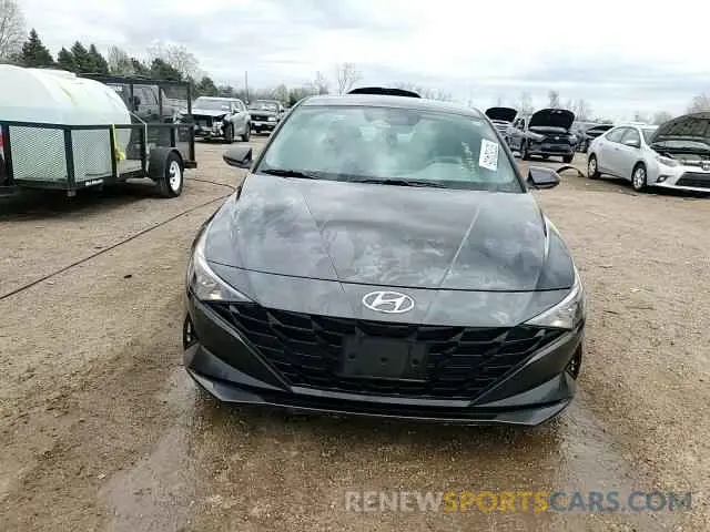 13 fotografías del automóvil dañado 5NPLM4AG7PH107144 HYUNDAI ELANTRA 2023