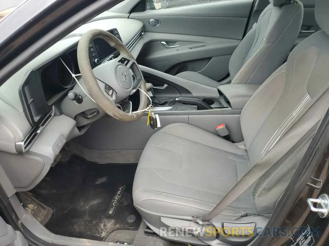 7 fotografías del automóvil dañado 5NPLM4AG7PH107144 HYUNDAI ELANTRA 2023