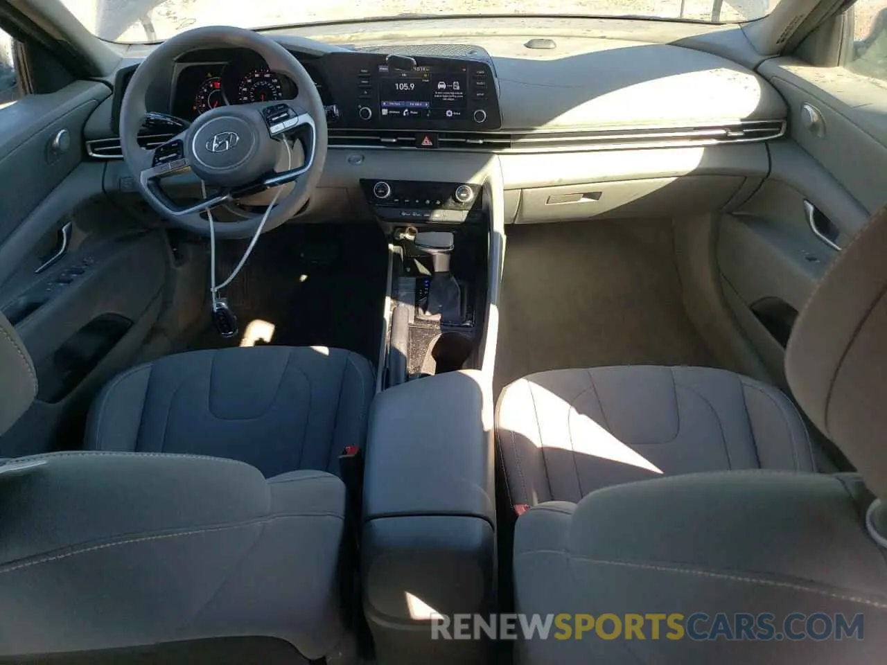 8 fotografías del automóvil dañado 5NPLM4AG9PH101443 HYUNDAI ELANTRA 2023