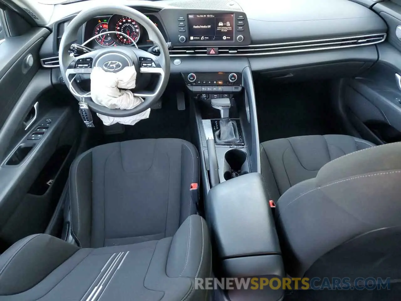 8 fotografías del automóvil dañado 5NPLM4AG9PH104519 HYUNDAI ELANTRA 2023
