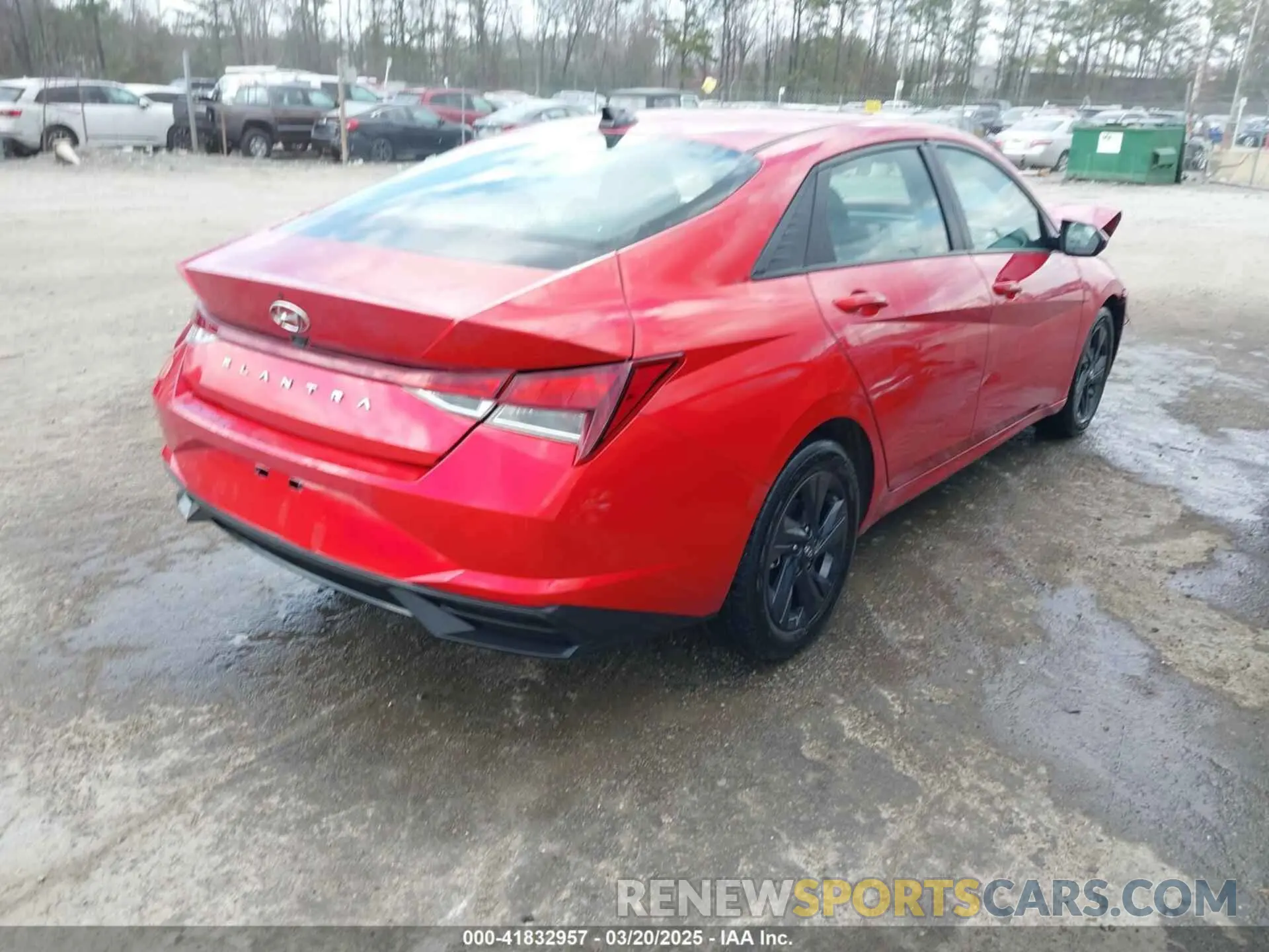 4 fotografías del automóvil dañado 5NPLM4AG9PH118971 HYUNDAI ELANTRA 2023