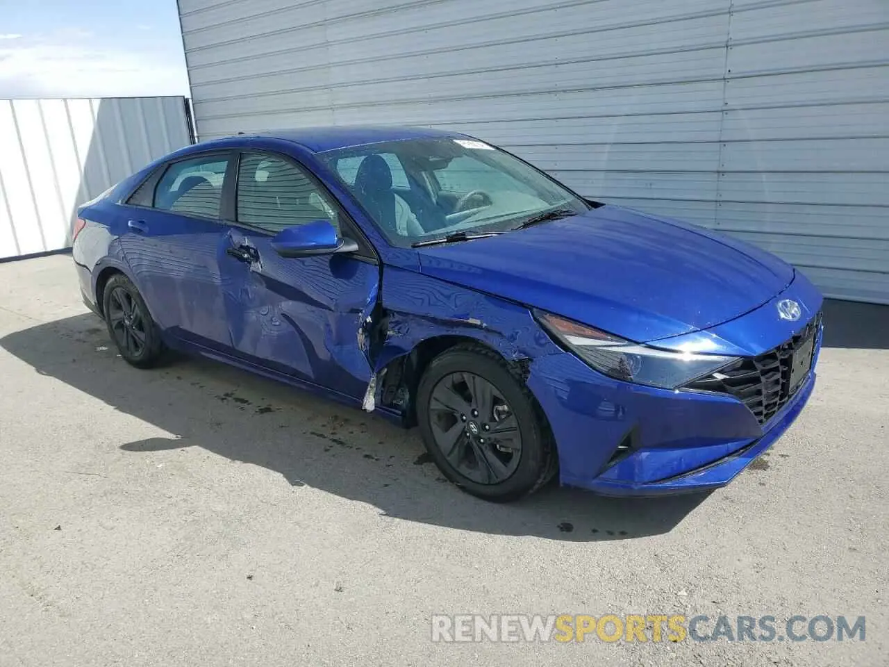 4 fotografías del automóvil dañado 5NPLM4AGXPH103668 HYUNDAI ELANTRA 2023