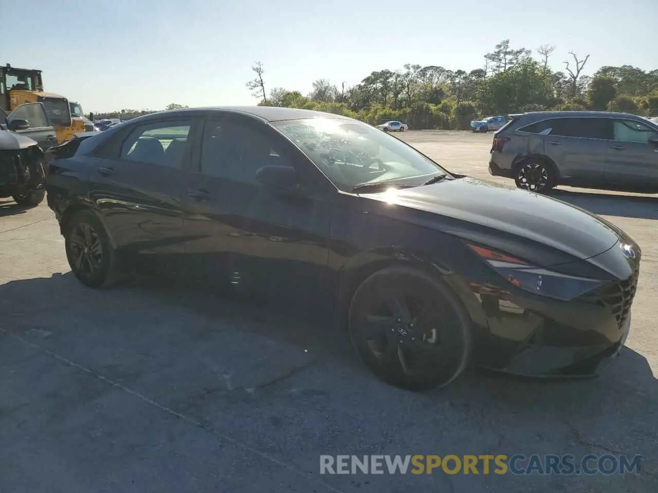 4 fotografías del automóvil dañado 5NPLM4AGXPH110345 HYUNDAI ELANTRA 2023