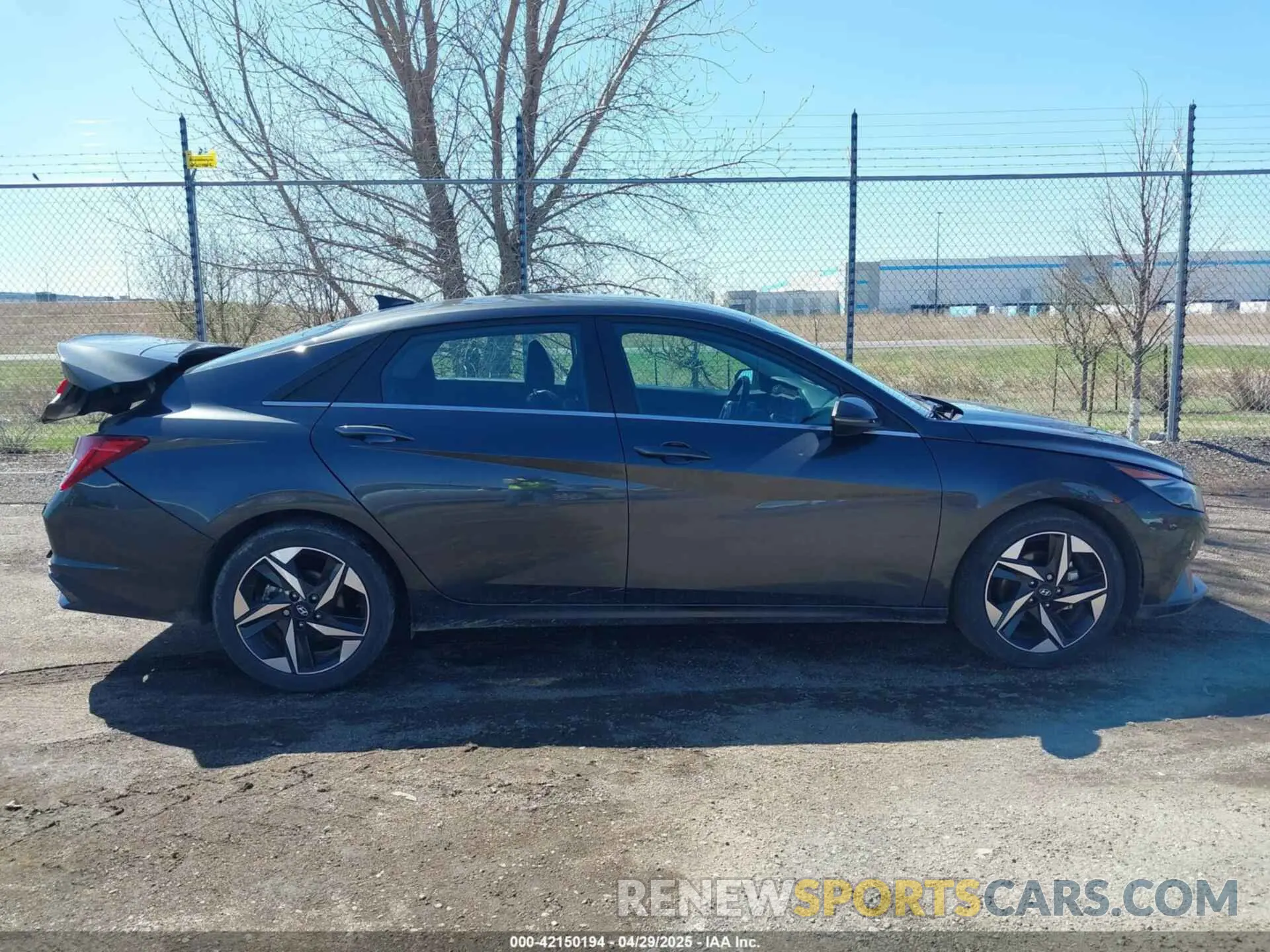 13 fotografías del automóvil dañado 5NPLP4AG1PH112069 HYUNDAI ELANTRA 2023
