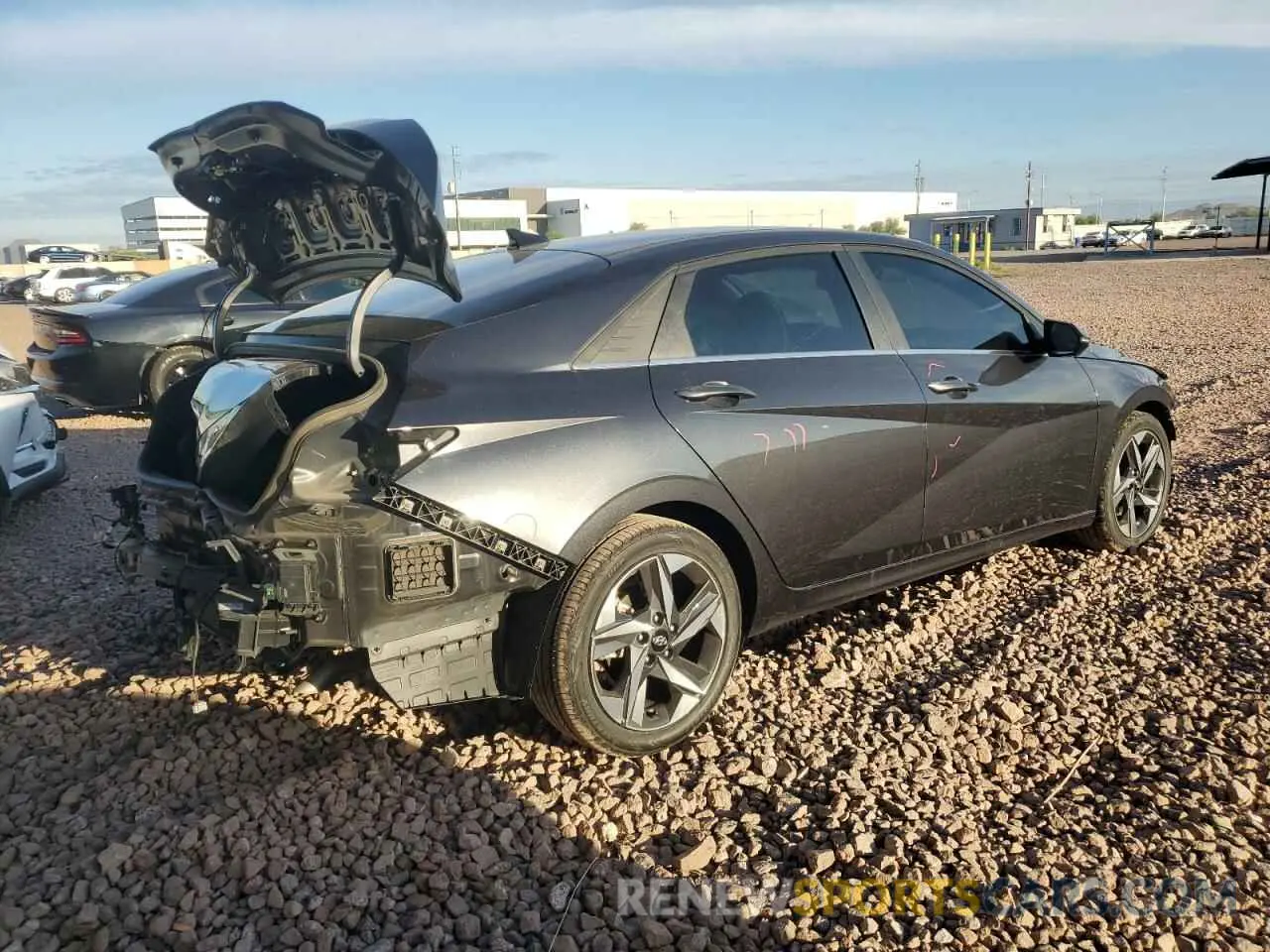3 fotografías del automóvil dañado 5NPLP4AG3PH091001 HYUNDAI ELANTRA 2023