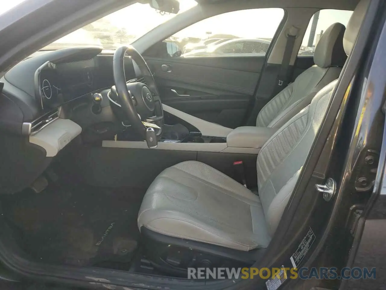 7 fotografías del automóvil dañado 5NPLP4AG3PH091001 HYUNDAI ELANTRA 2023