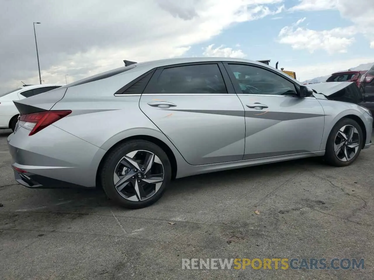 3 fotografías del automóvil dañado 5NPLP4AG6PH091106 HYUNDAI ELANTRA 2023