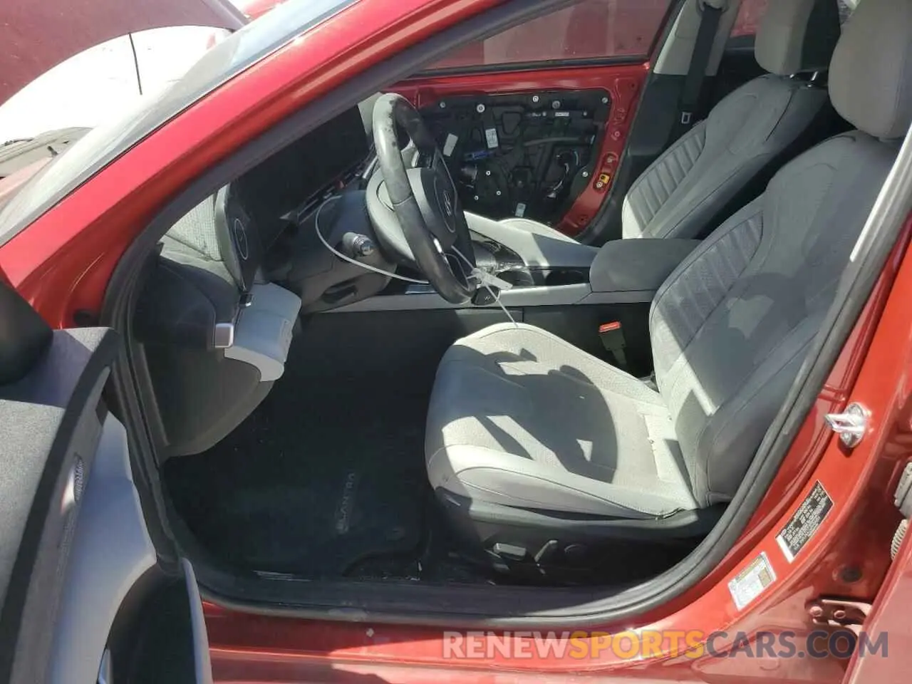 7 fotografías del automóvil dañado 5NPLP4AG6PH109054 HYUNDAI ELANTRA 2023