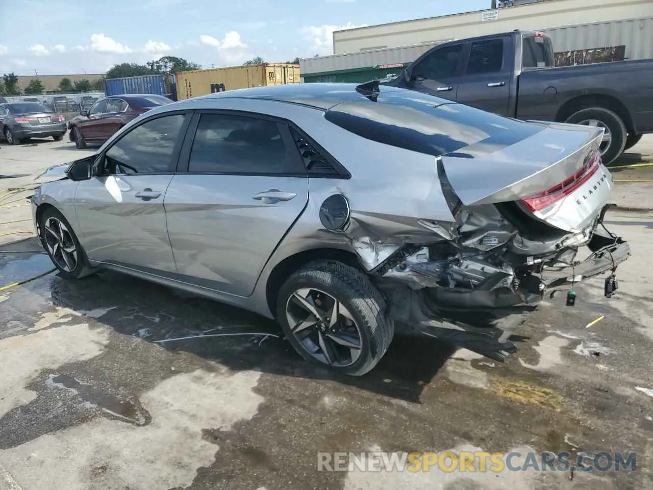 2 fotografías del automóvil dañado 5NPLP4AGXPH089813 HYUNDAI ELANTRA 2023