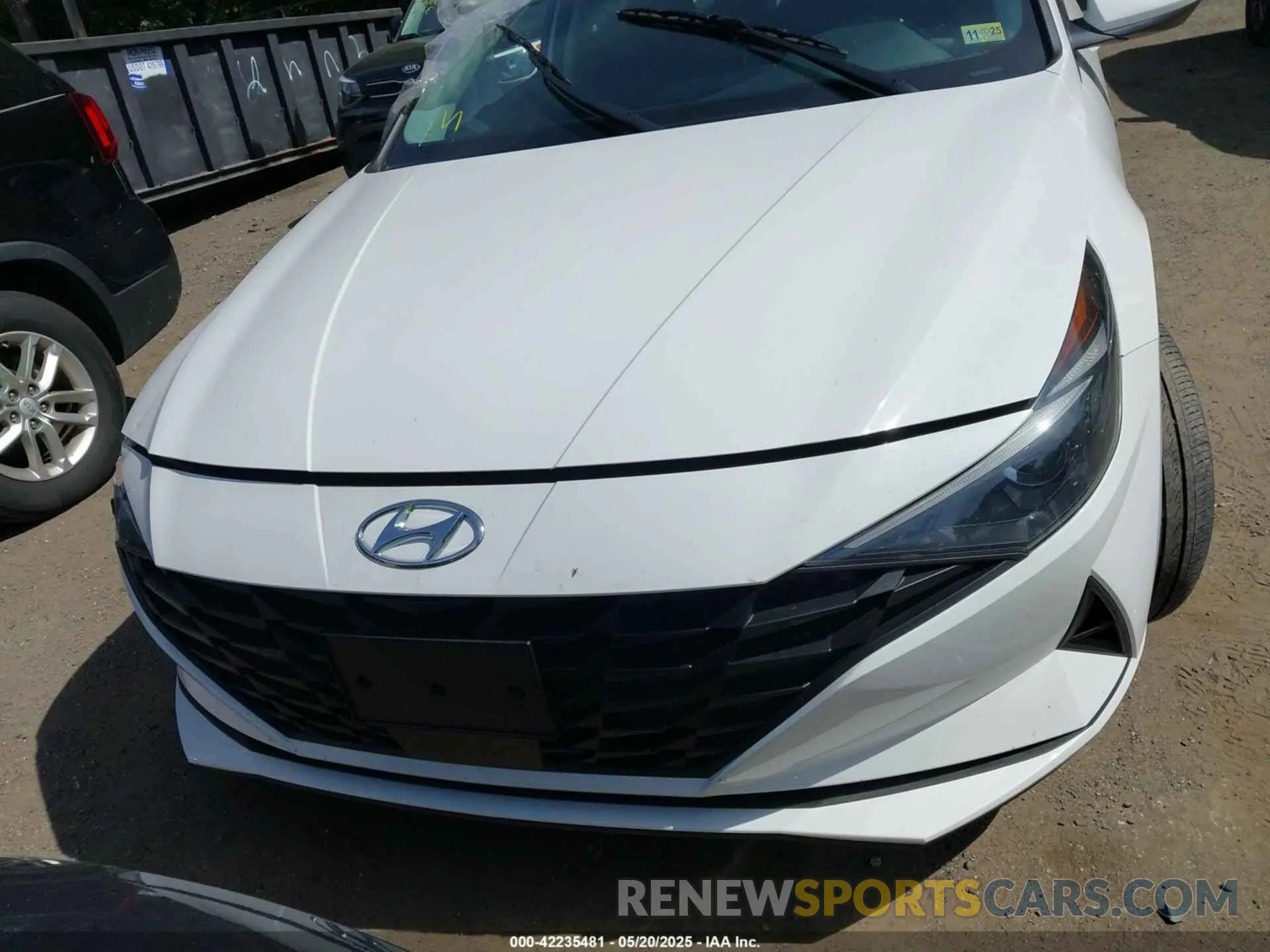 12 fotografías del automóvil dañado 5NPLS4AG0PH112059 HYUNDAI ELANTRA 2023