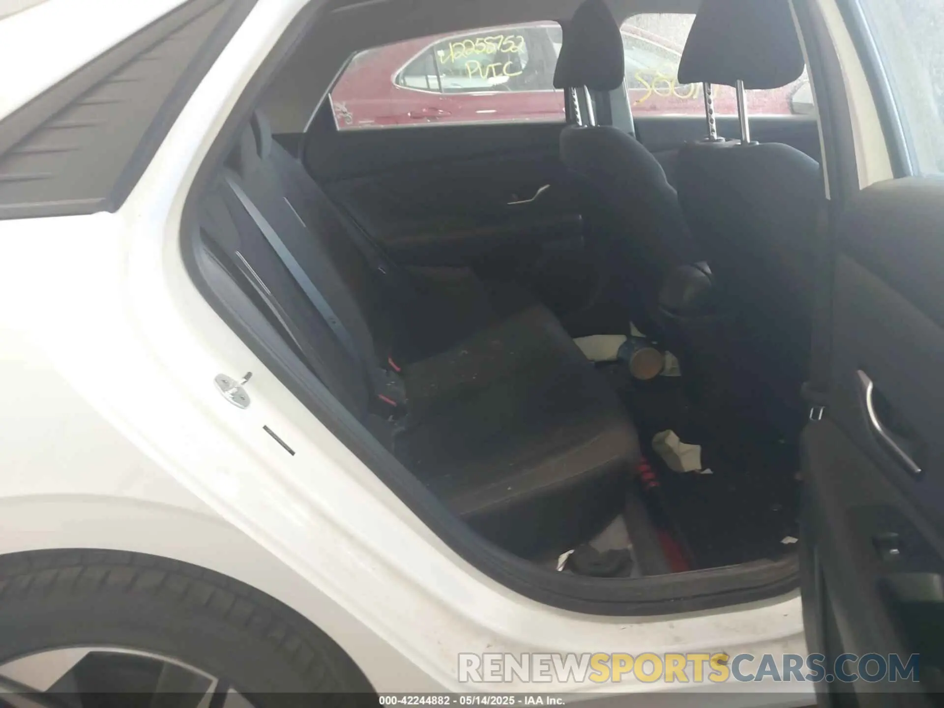 8 fotografías del automóvil dañado 5NPLS4AG1PH097684 HYUNDAI ELANTRA 2023