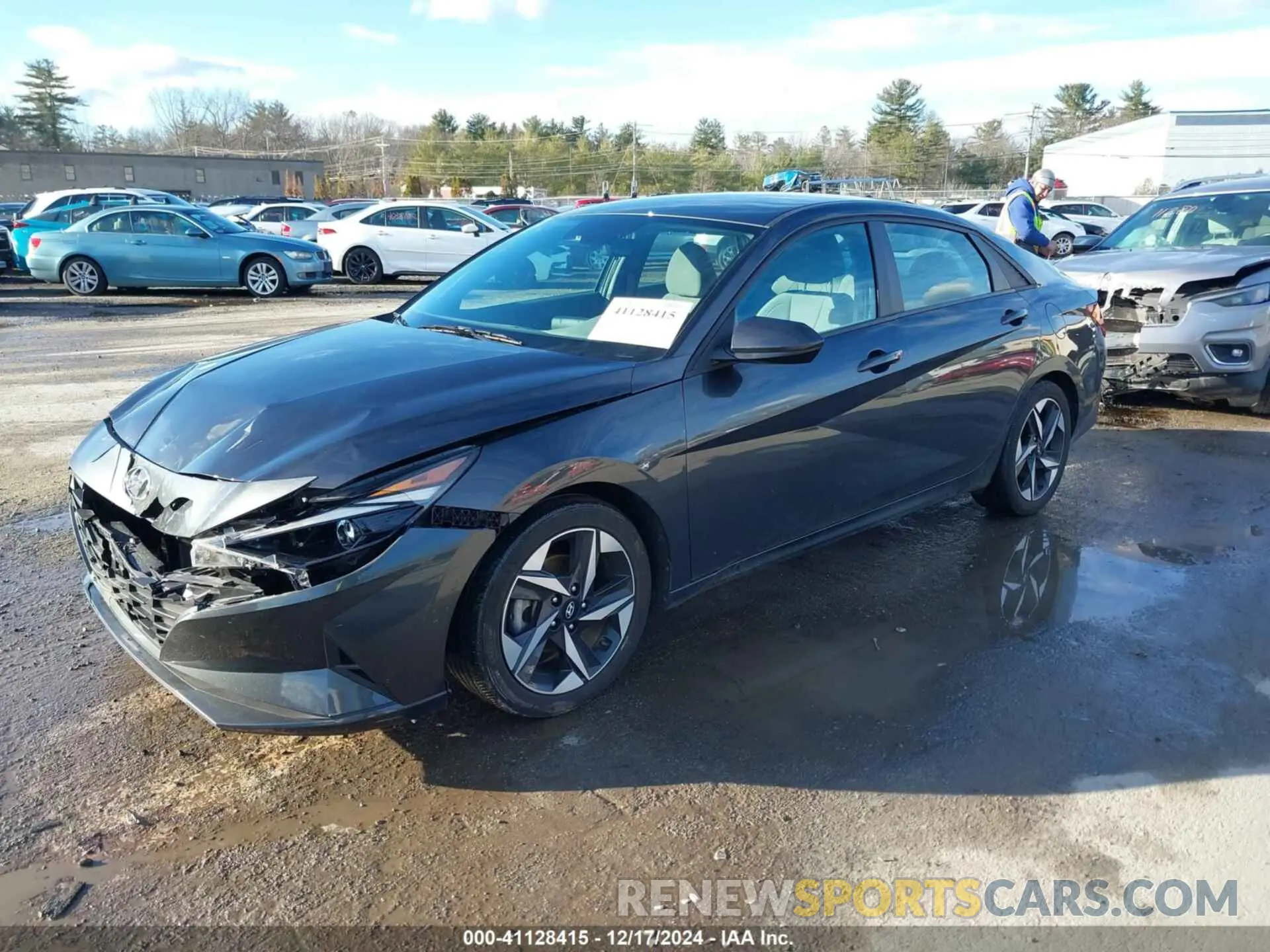 2 fotografías del automóvil dañado 5NPLS4AG2PH097094 HYUNDAI ELANTRA 2023